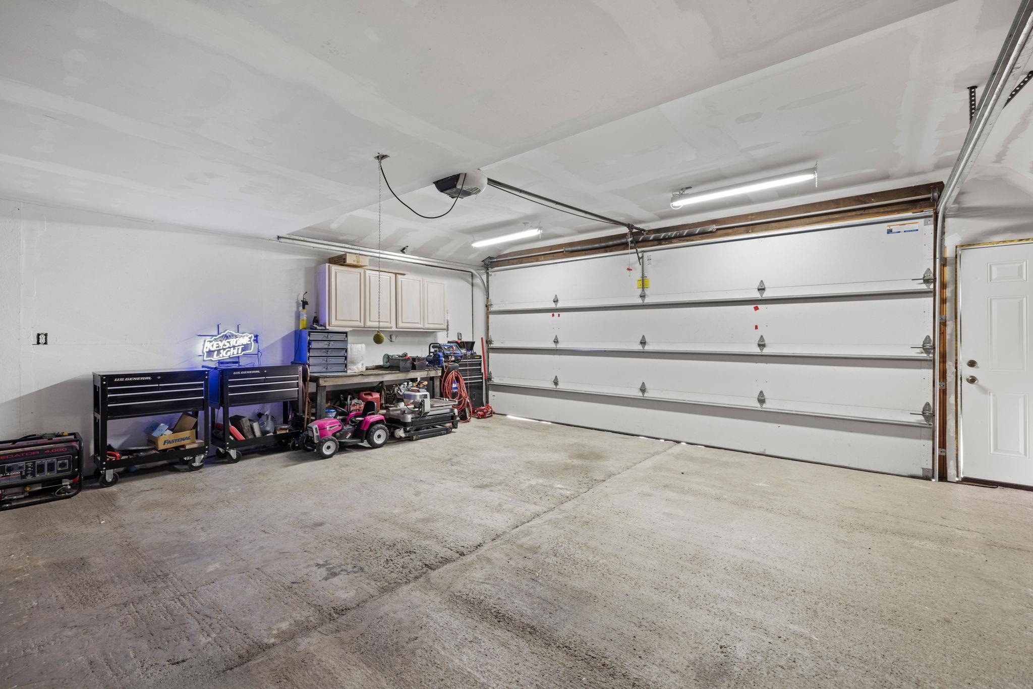 14321 ROBERT Ave - Photo 21