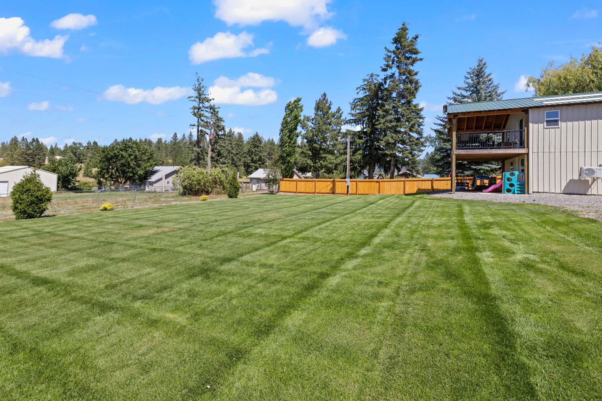 14321 ROBERT Ave - Photo 29