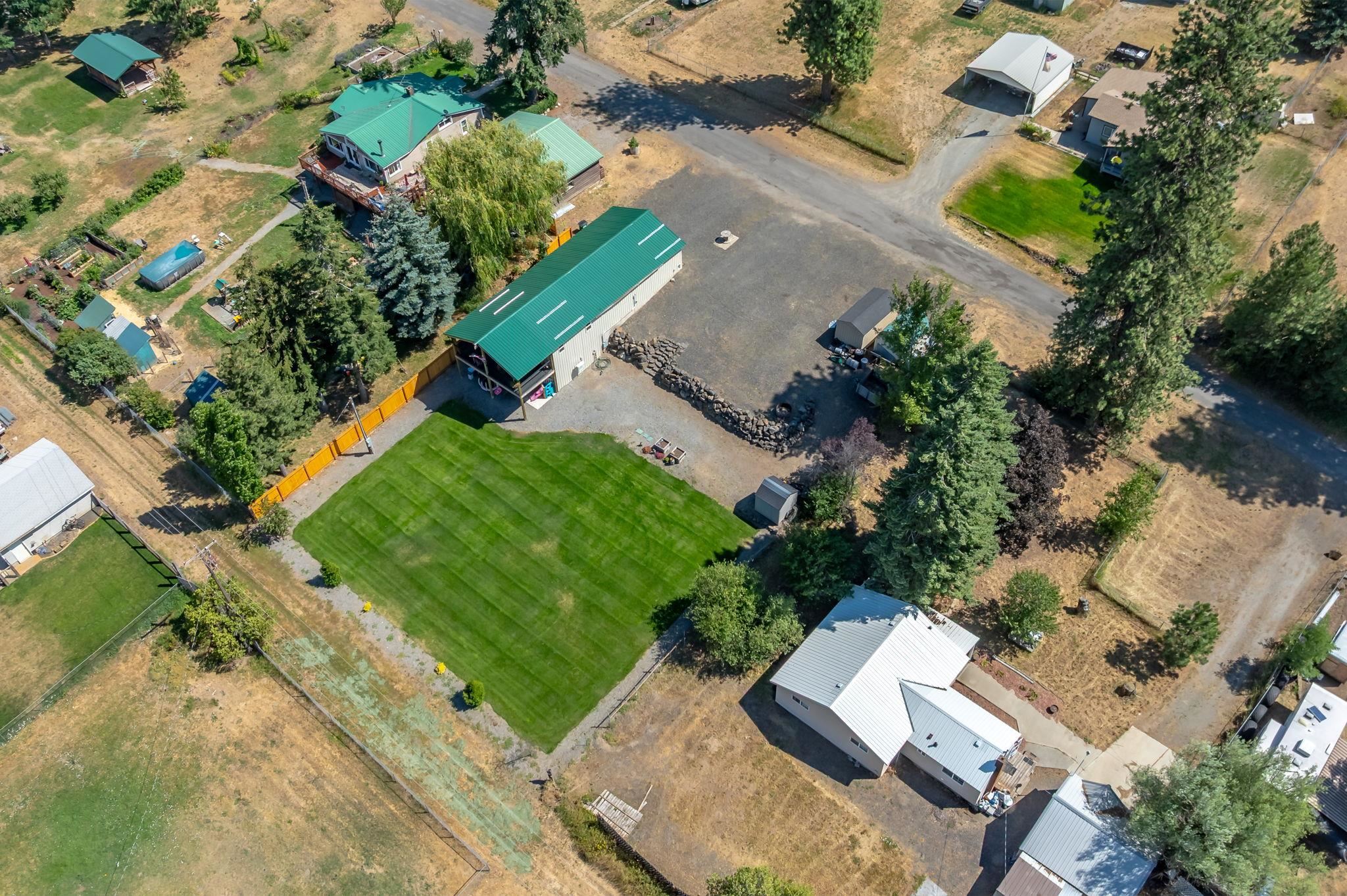 14321 ROBERT Ave - Photo 30