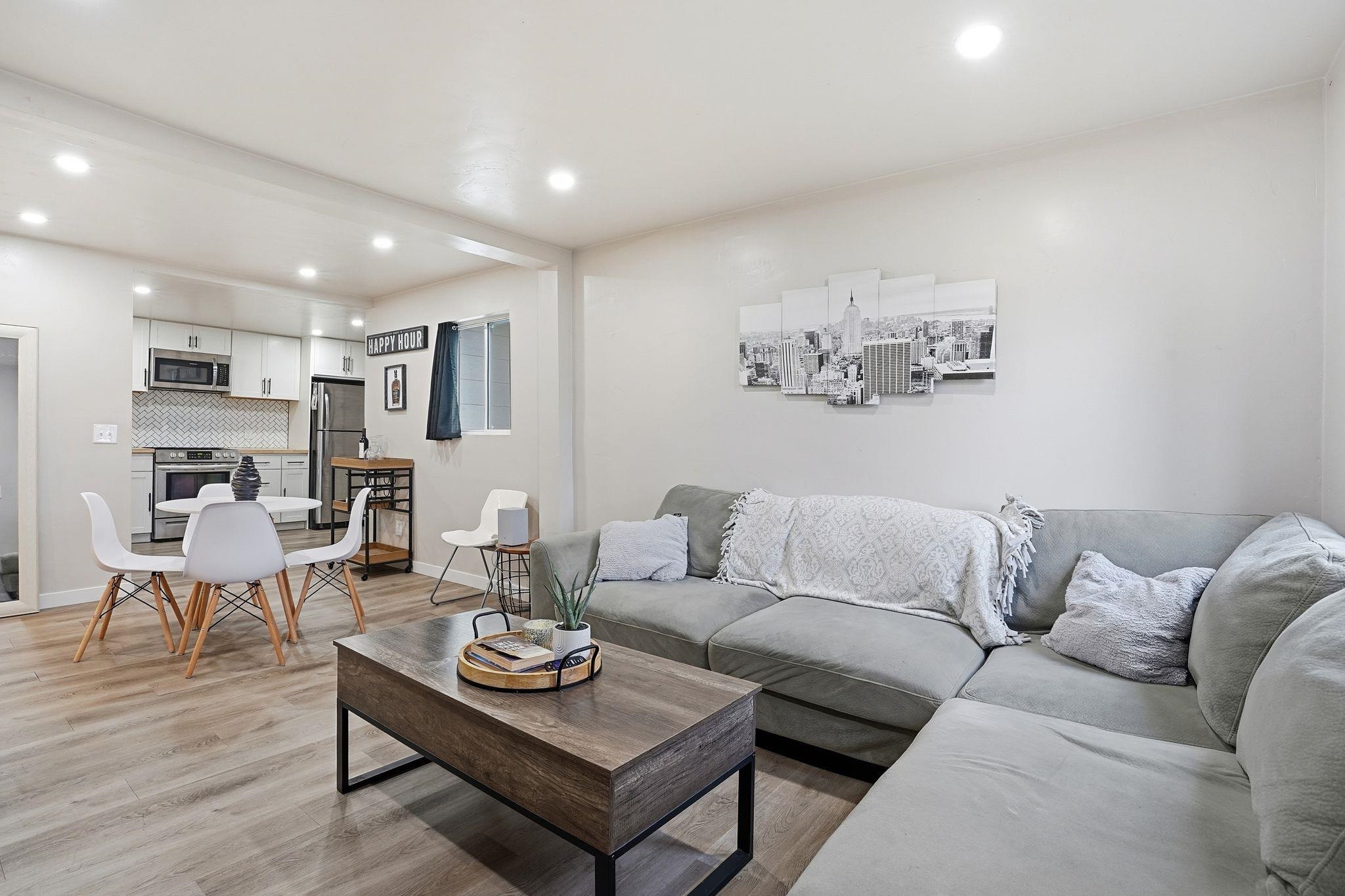 4914 N Ash St - Photo 3
