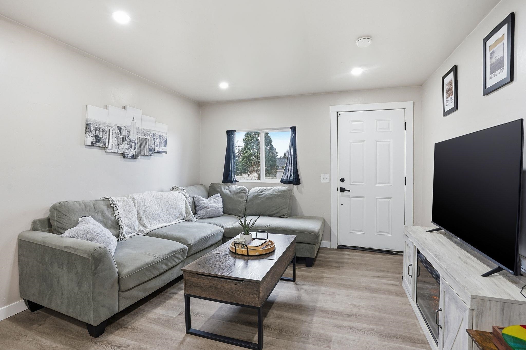 4914 N Ash St - Photo 4