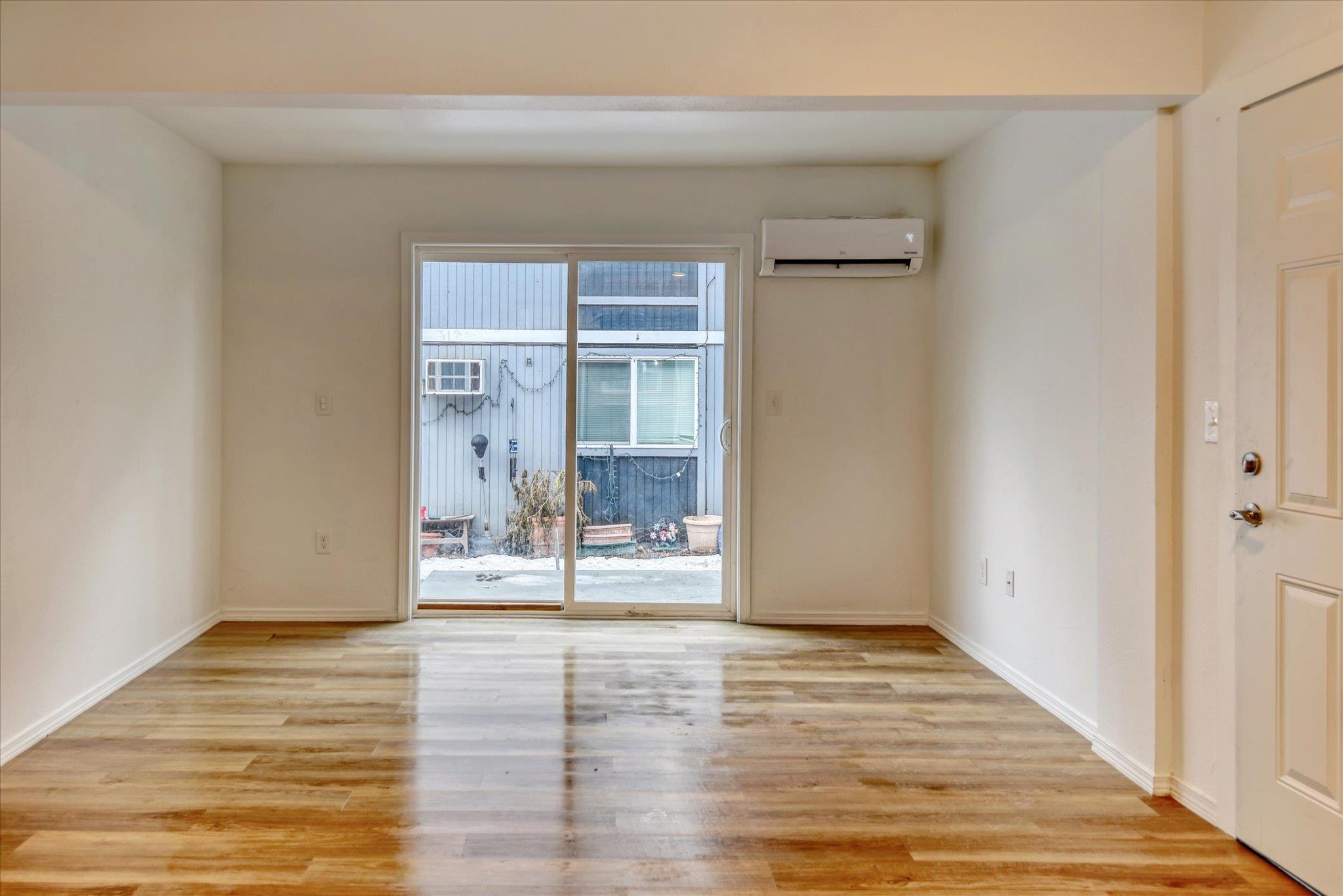 3002 N Crestline St - Photo 11