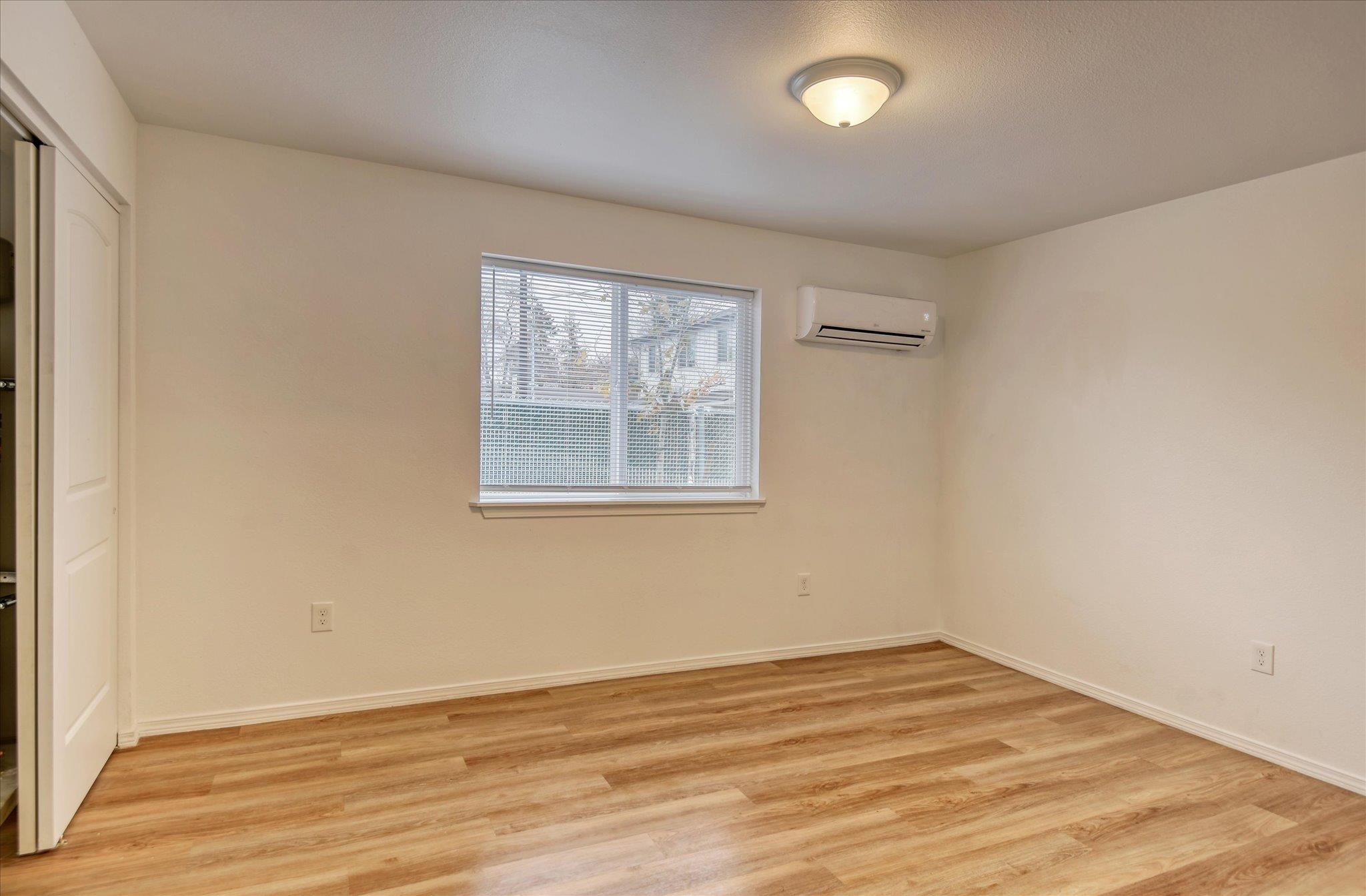 3002 N Crestline St - Photo 12