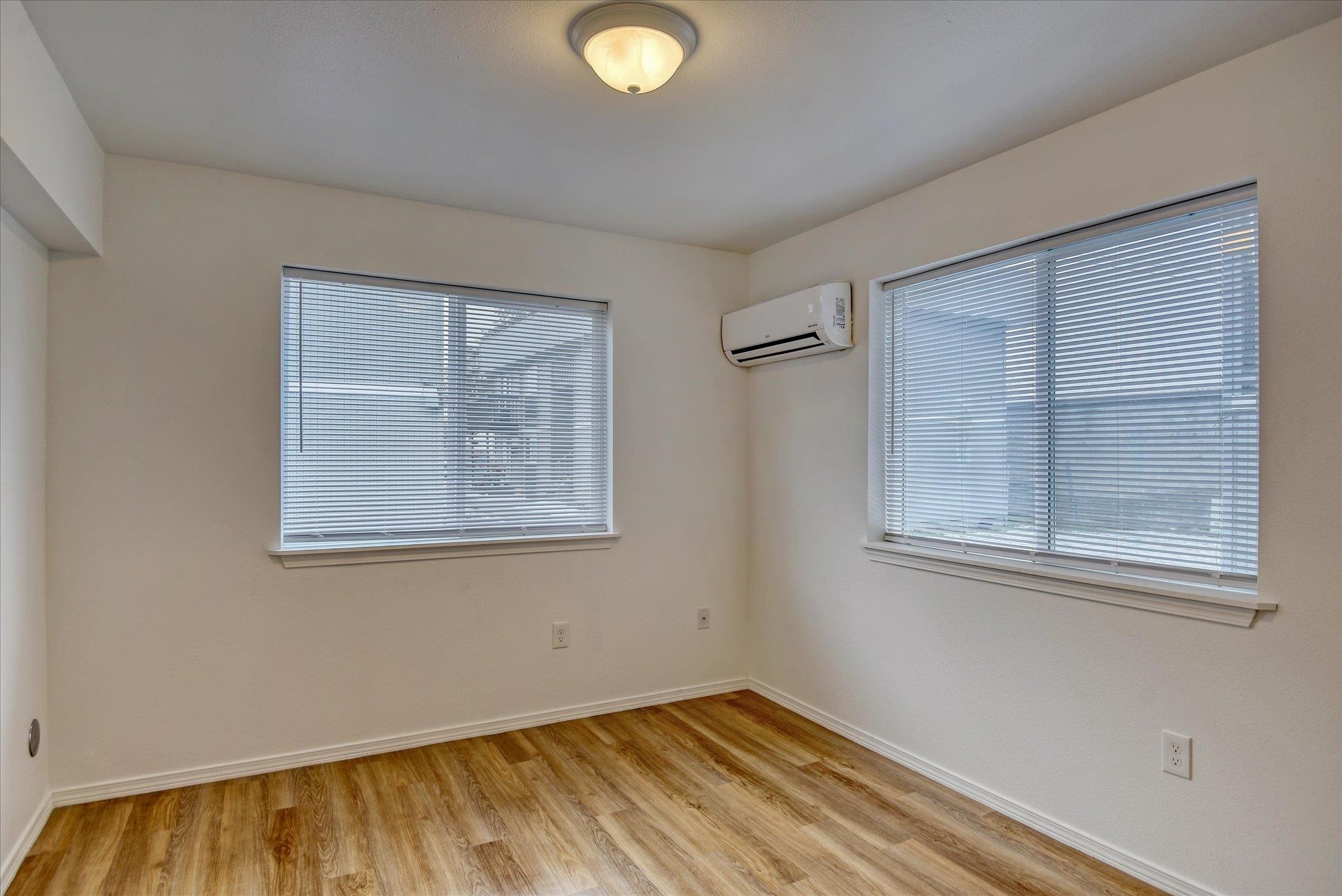 3002 N Crestline St - Photo 14