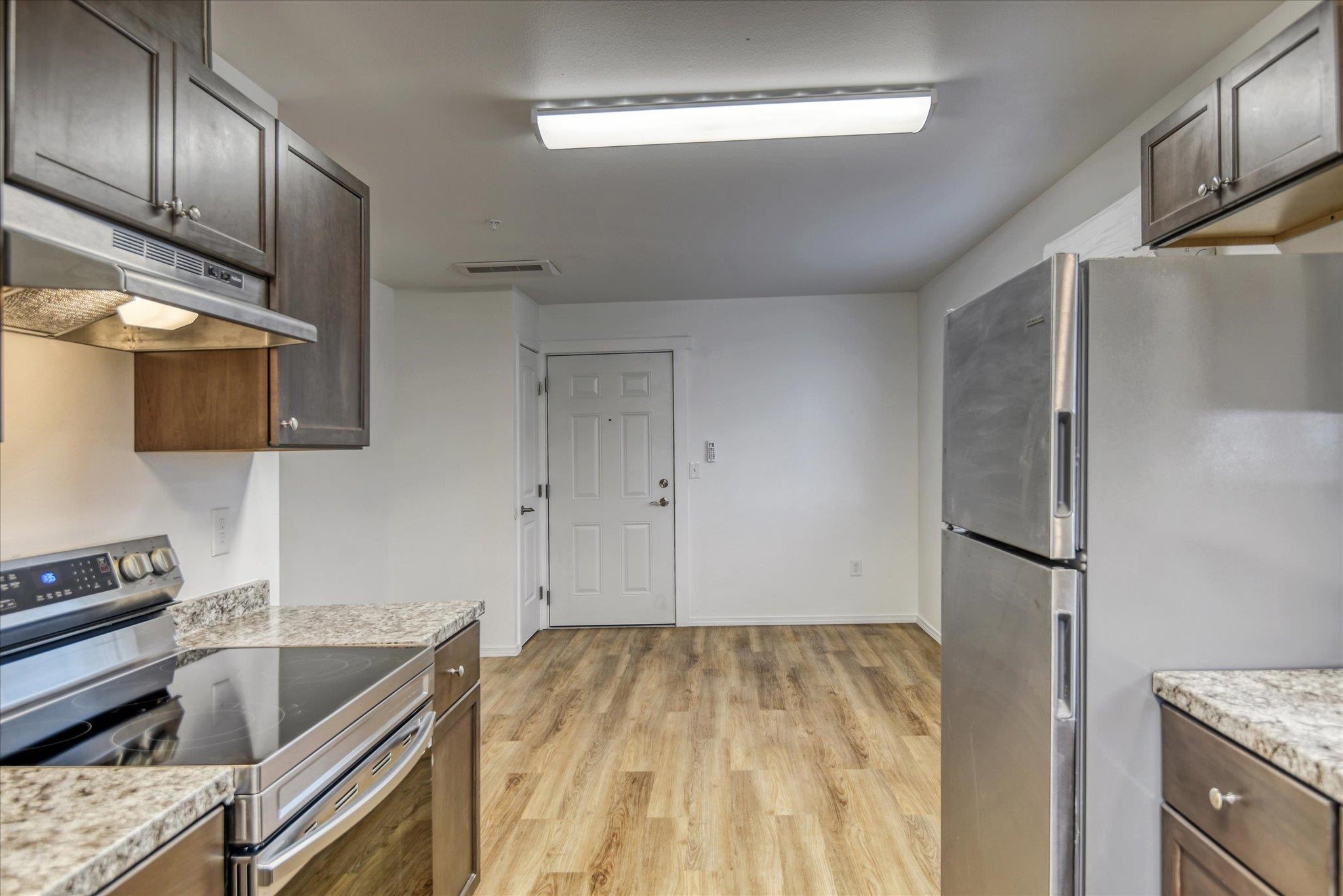 3002 N Crestline St - Photo 27