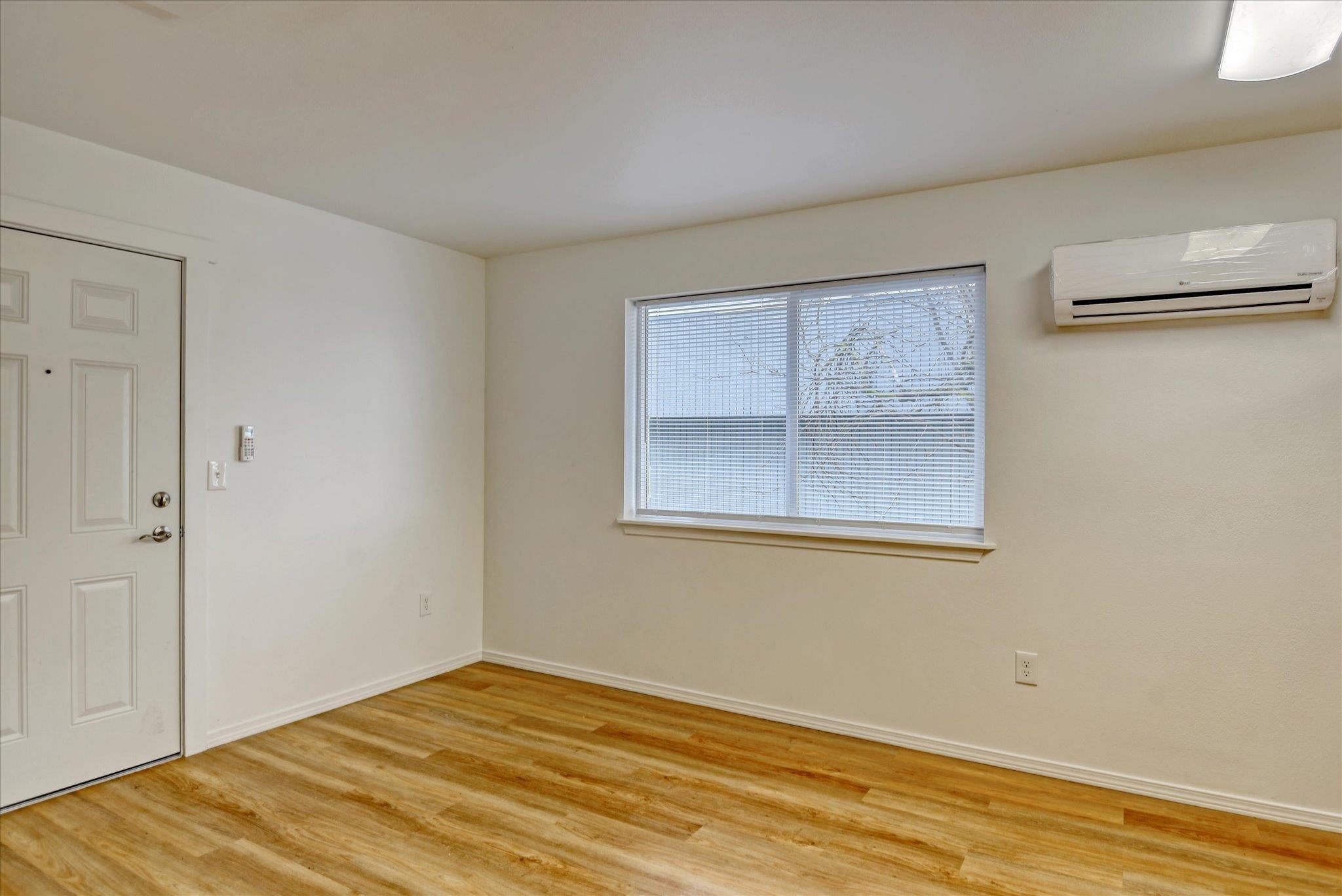 3002 N Crestline St - Photo 29