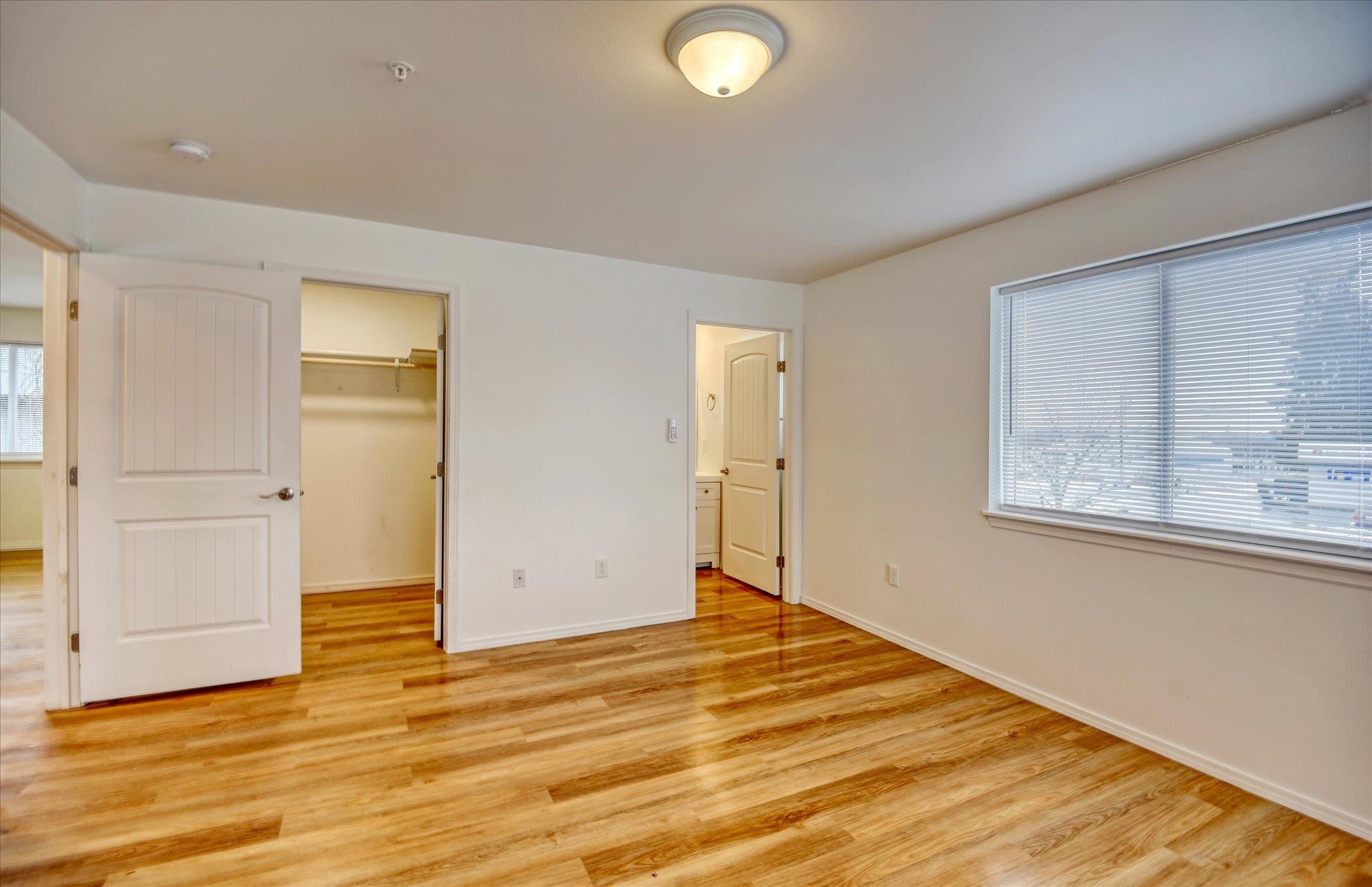 3002 N Crestline St - Photo 33