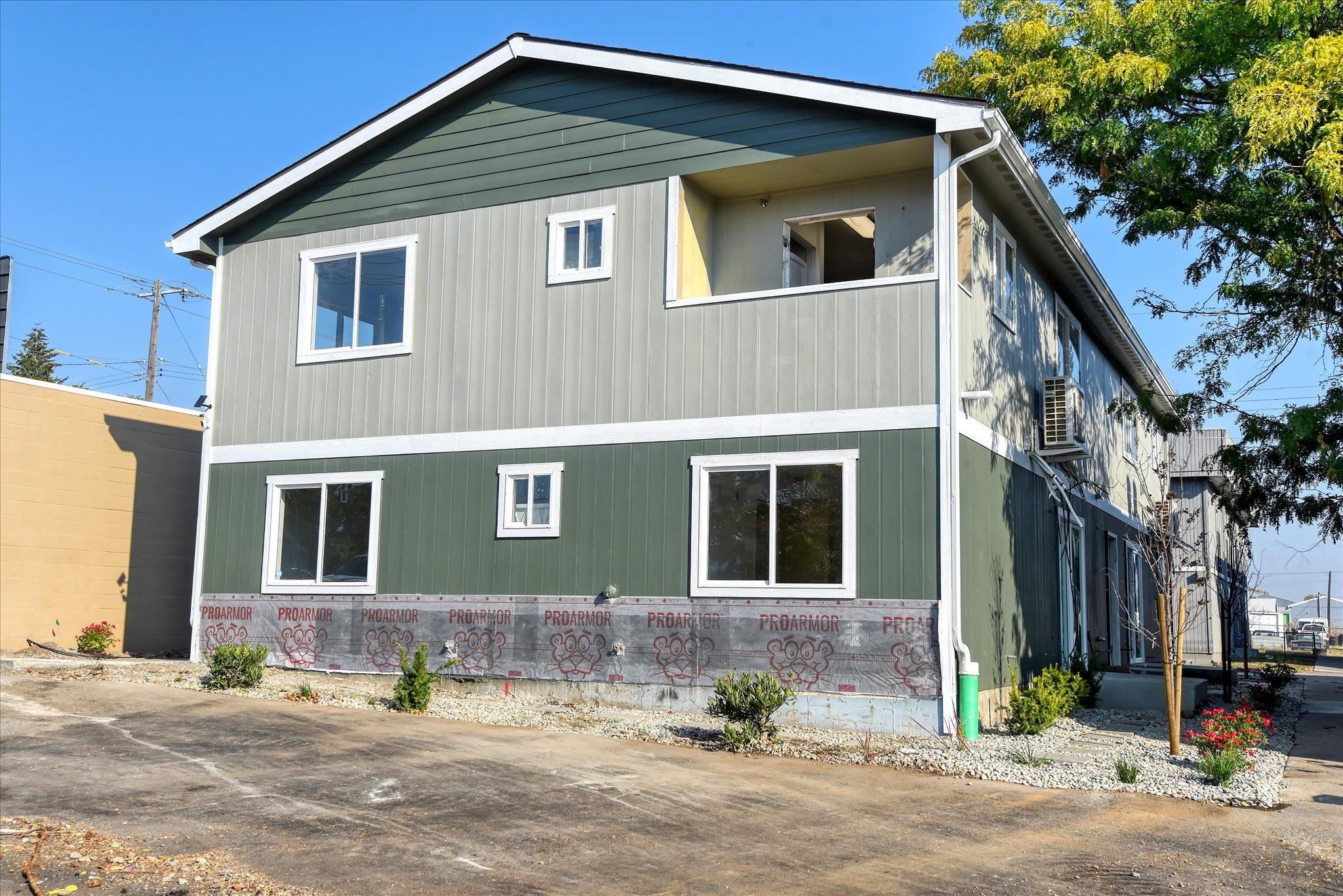 3002 N Crestline St - Photo 37