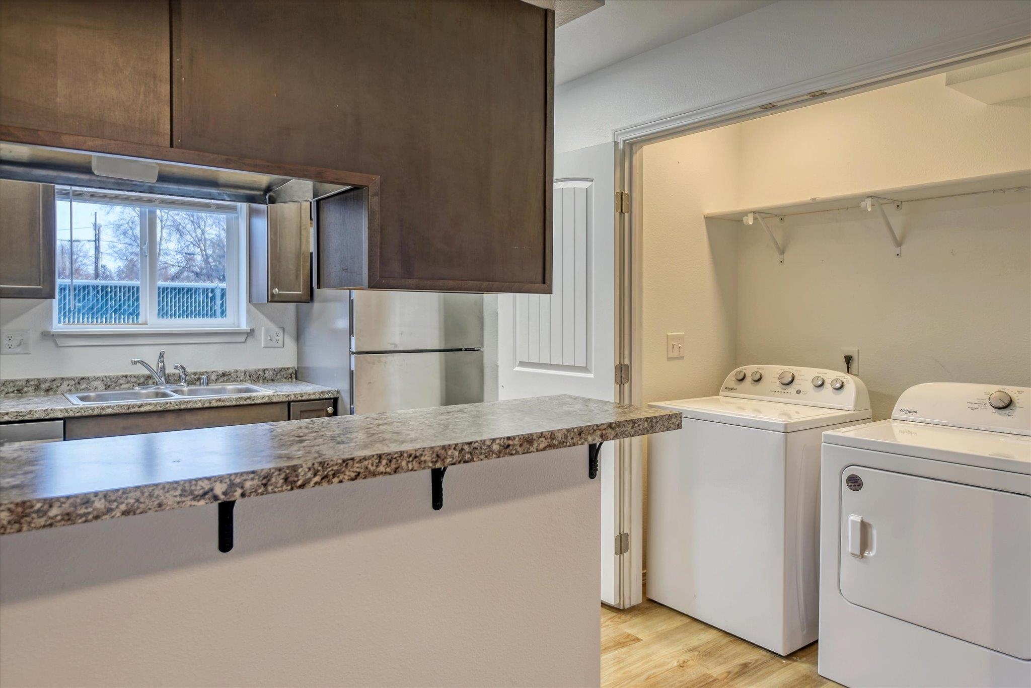 3002 N Crestline St - Photo 10
