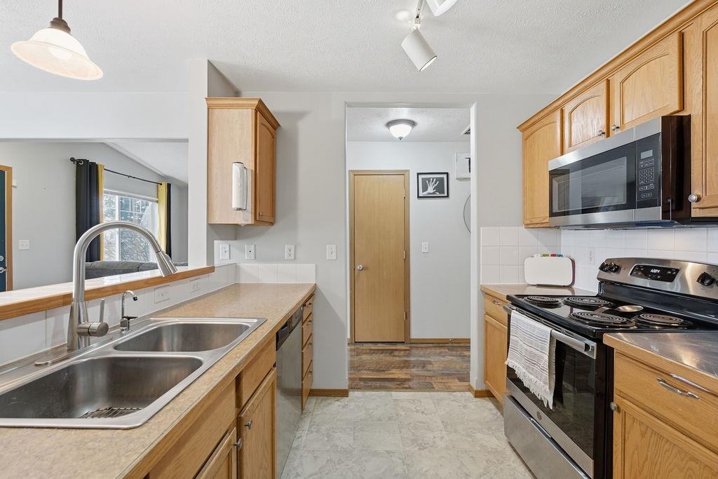 13920 W 12th Ave - Photo 8