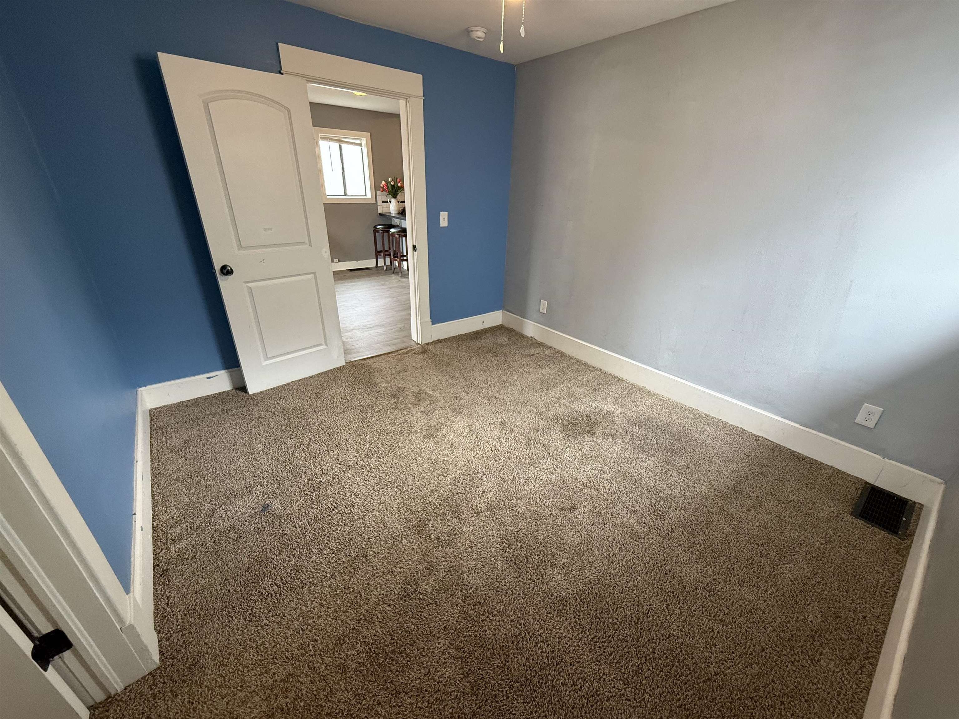 1714 E Wabash Ave - Photo 12