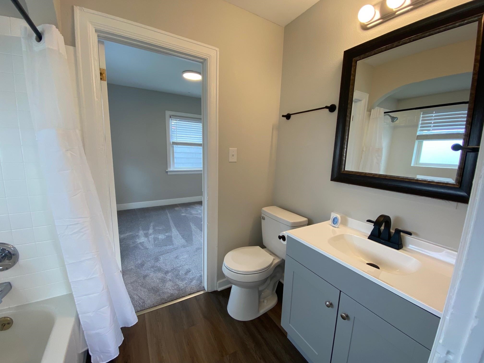 317 E WELLESLEY Ave - Photo 5
