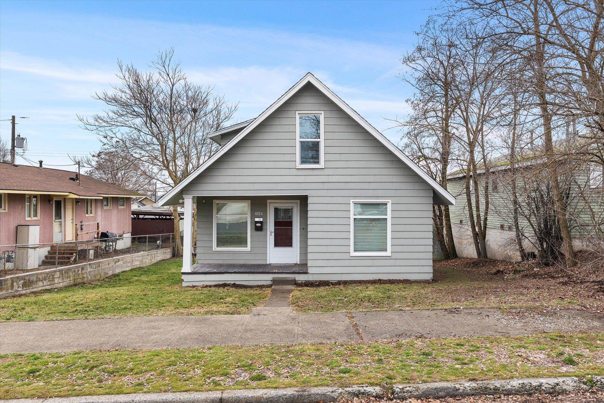 824 E Rockwell Ave - Photo 1