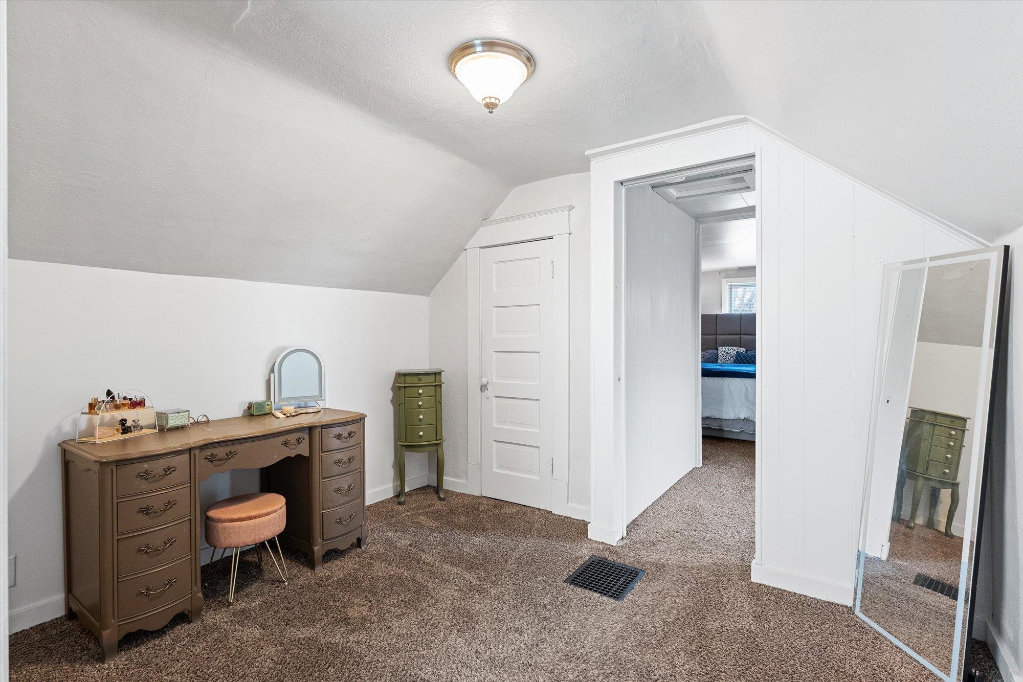 824 E Rockwell Ave - Photo 16