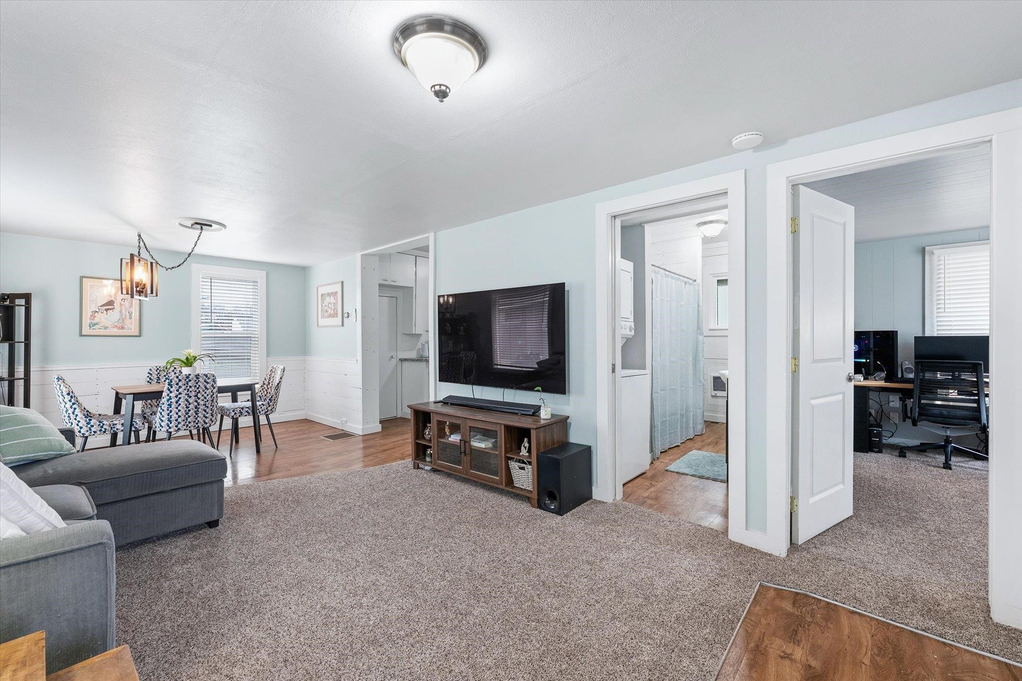 824 E Rockwell Ave - Photo 4