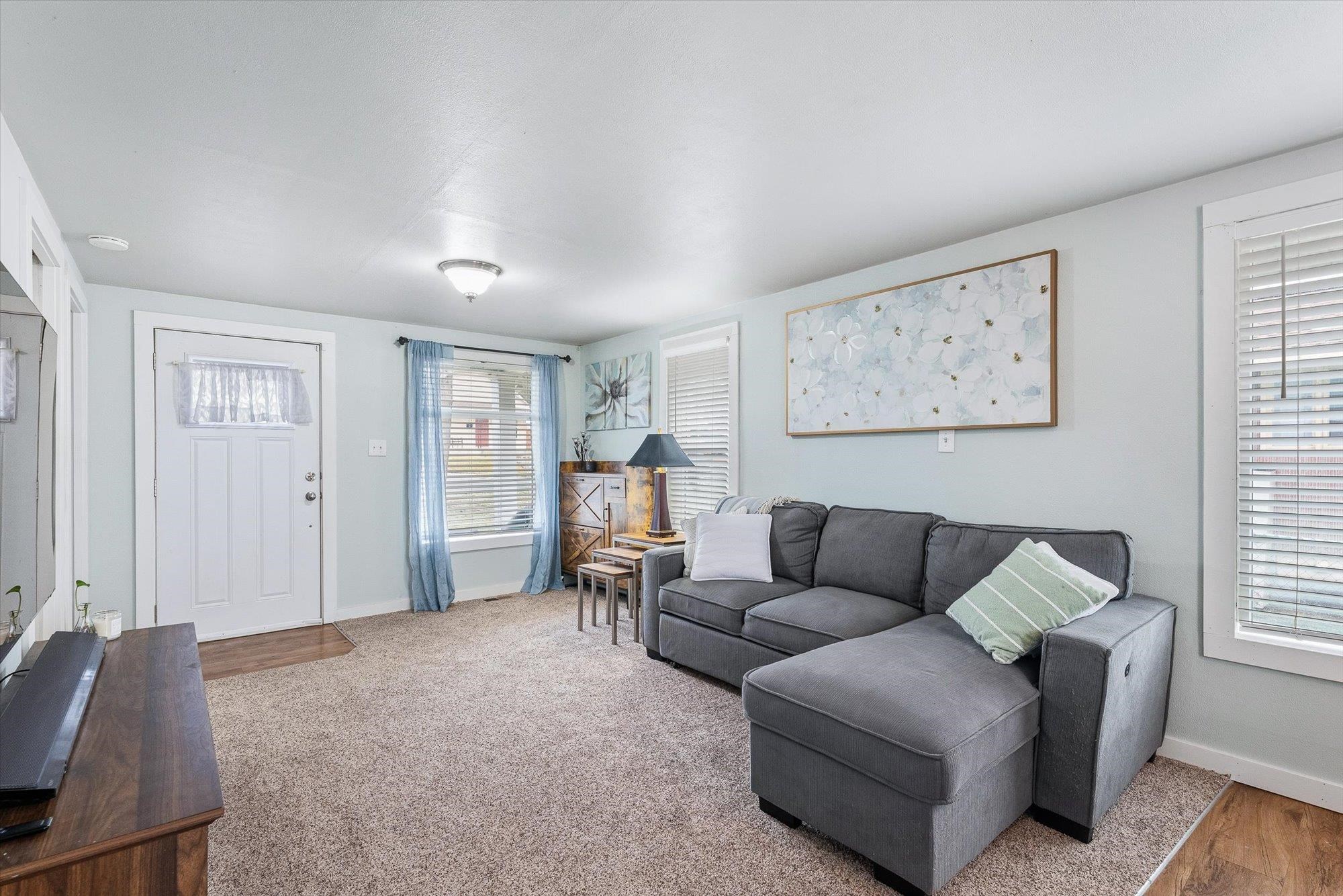 824 E Rockwell Ave - Photo 5