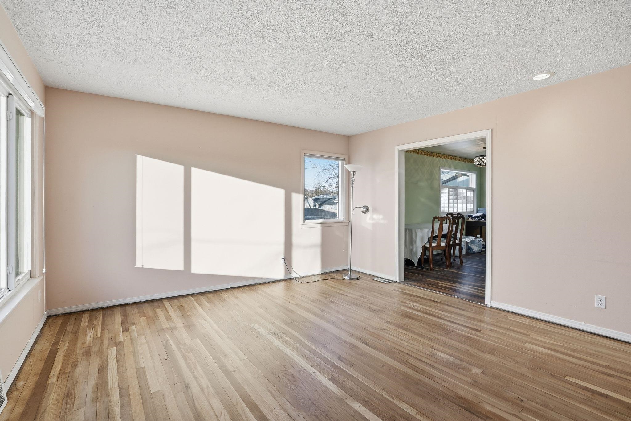 5628 N Audubon St - Photo 5