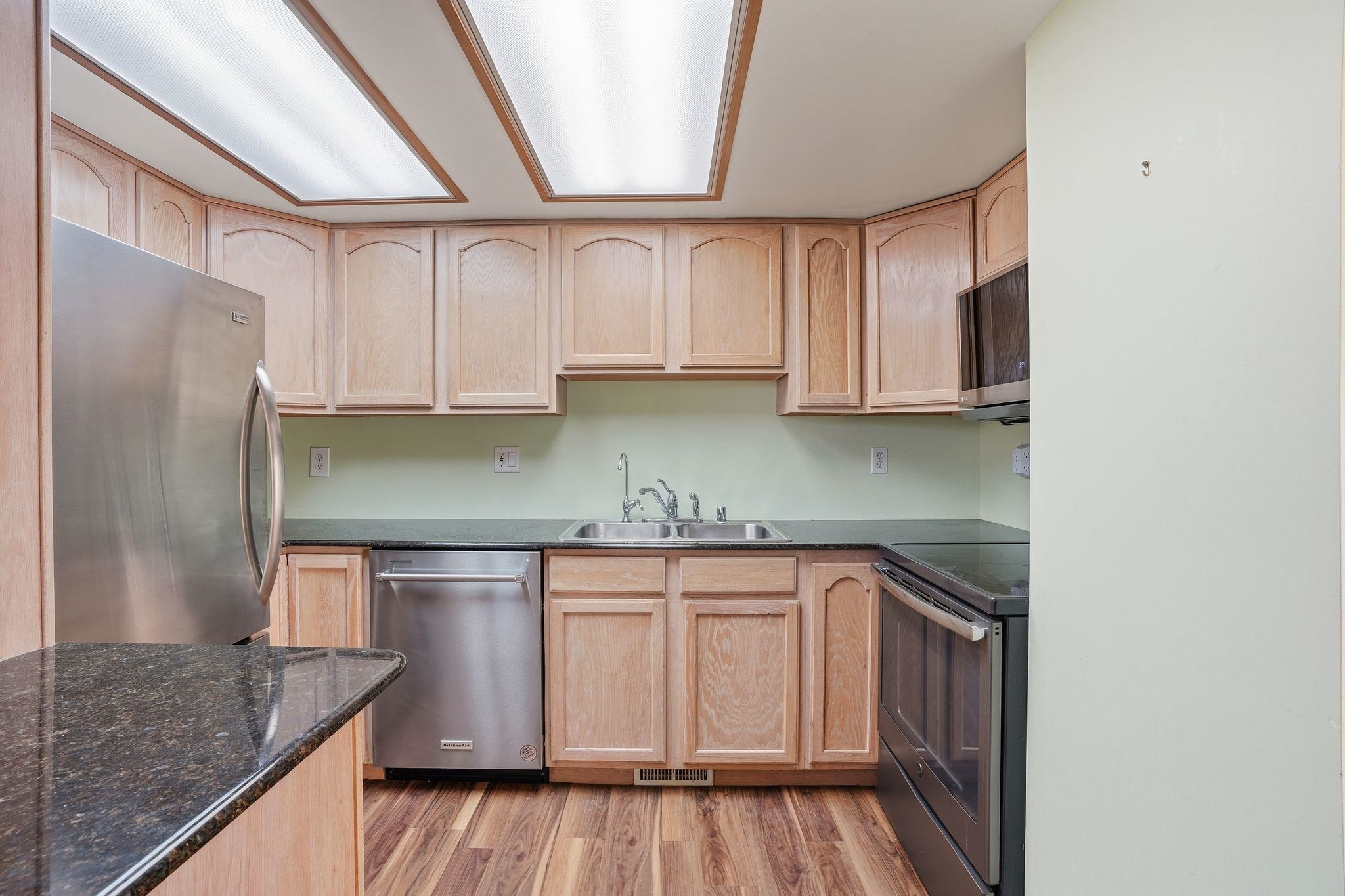5628 N Audubon St - Photo 10