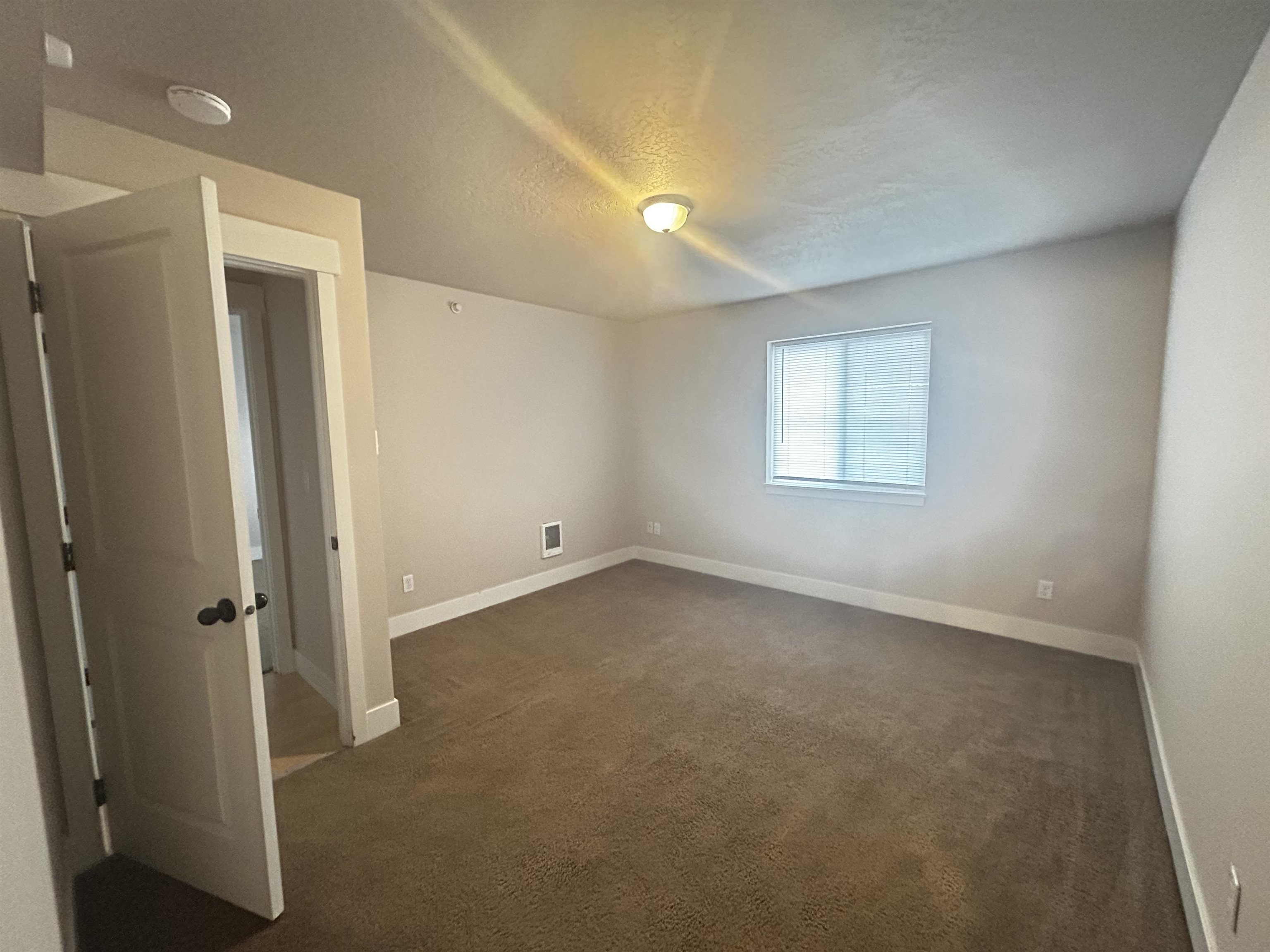 17 5TH St - Photo 10