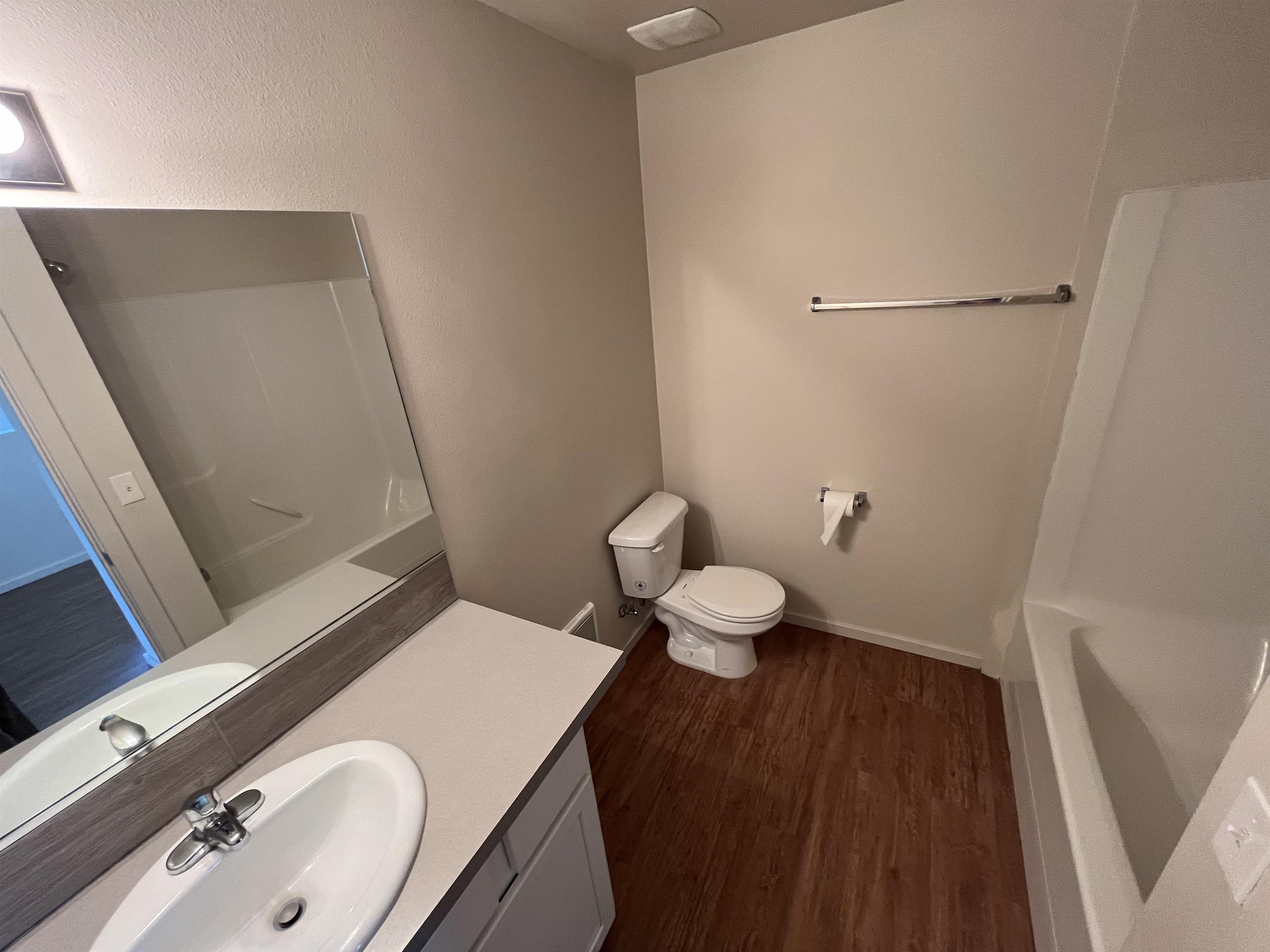 308-318 W 3rd St - Photo 44