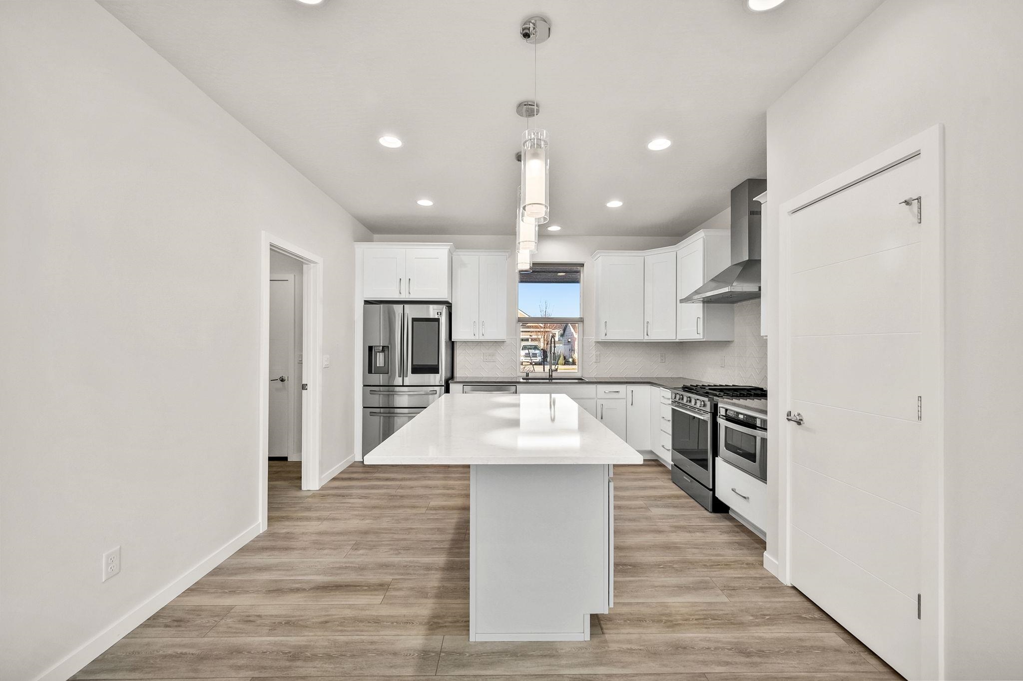 20870 E Deschutes Ave - Photo 15
