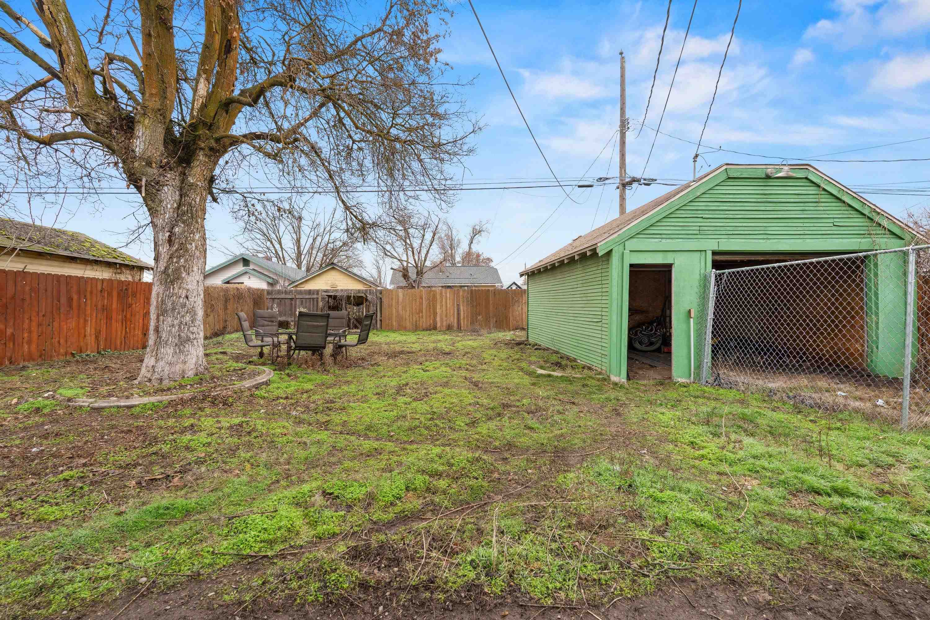 117 E Glass Ave - Photo 29