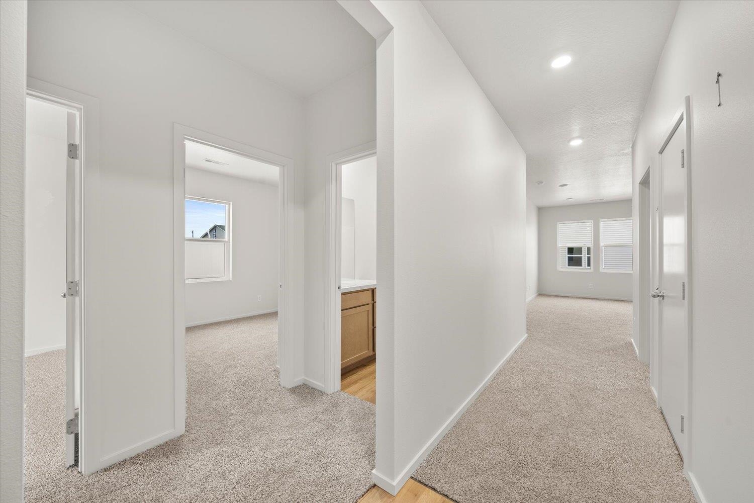 918 E L St - Photo 20