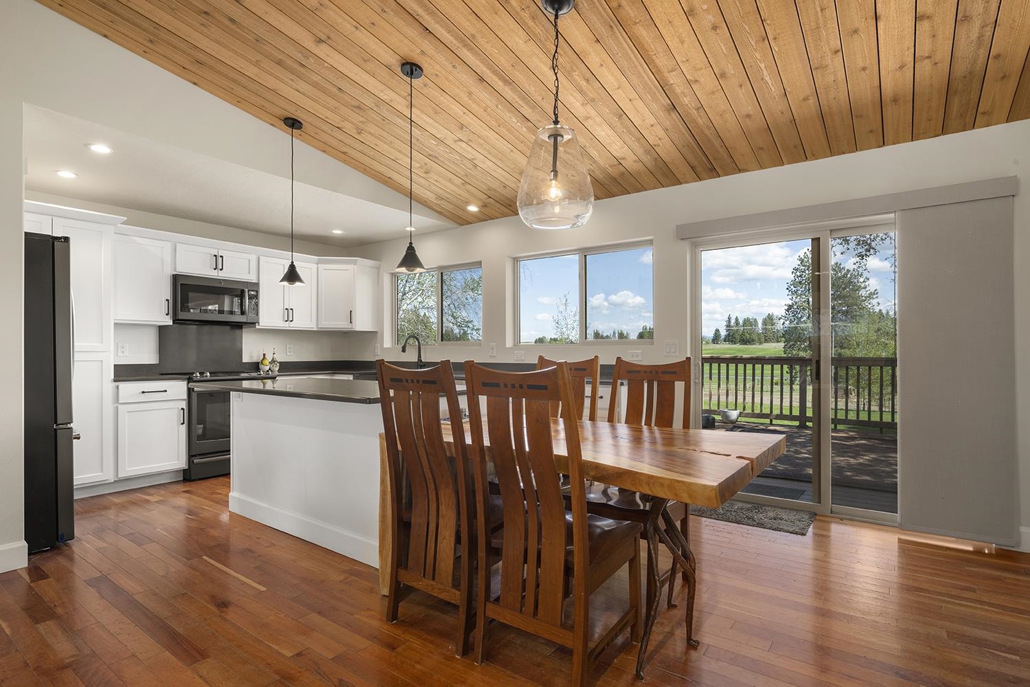 10409 E Palouse Hwy - Photo 11