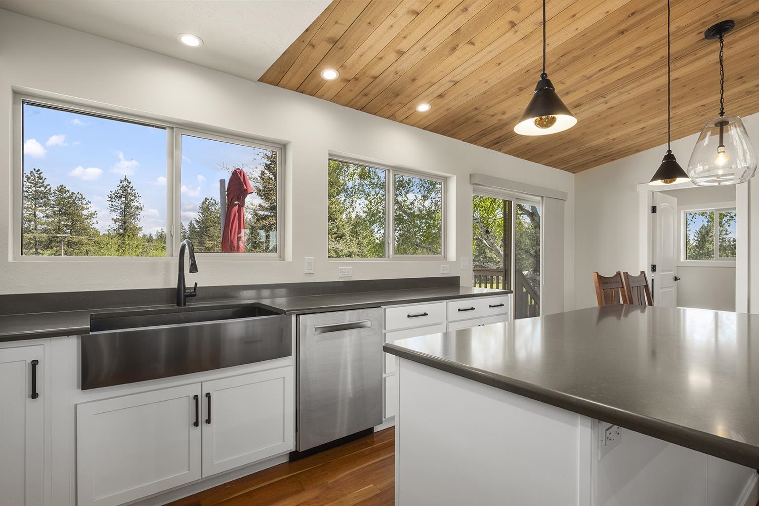 10409 E Palouse Hwy - Photo 13