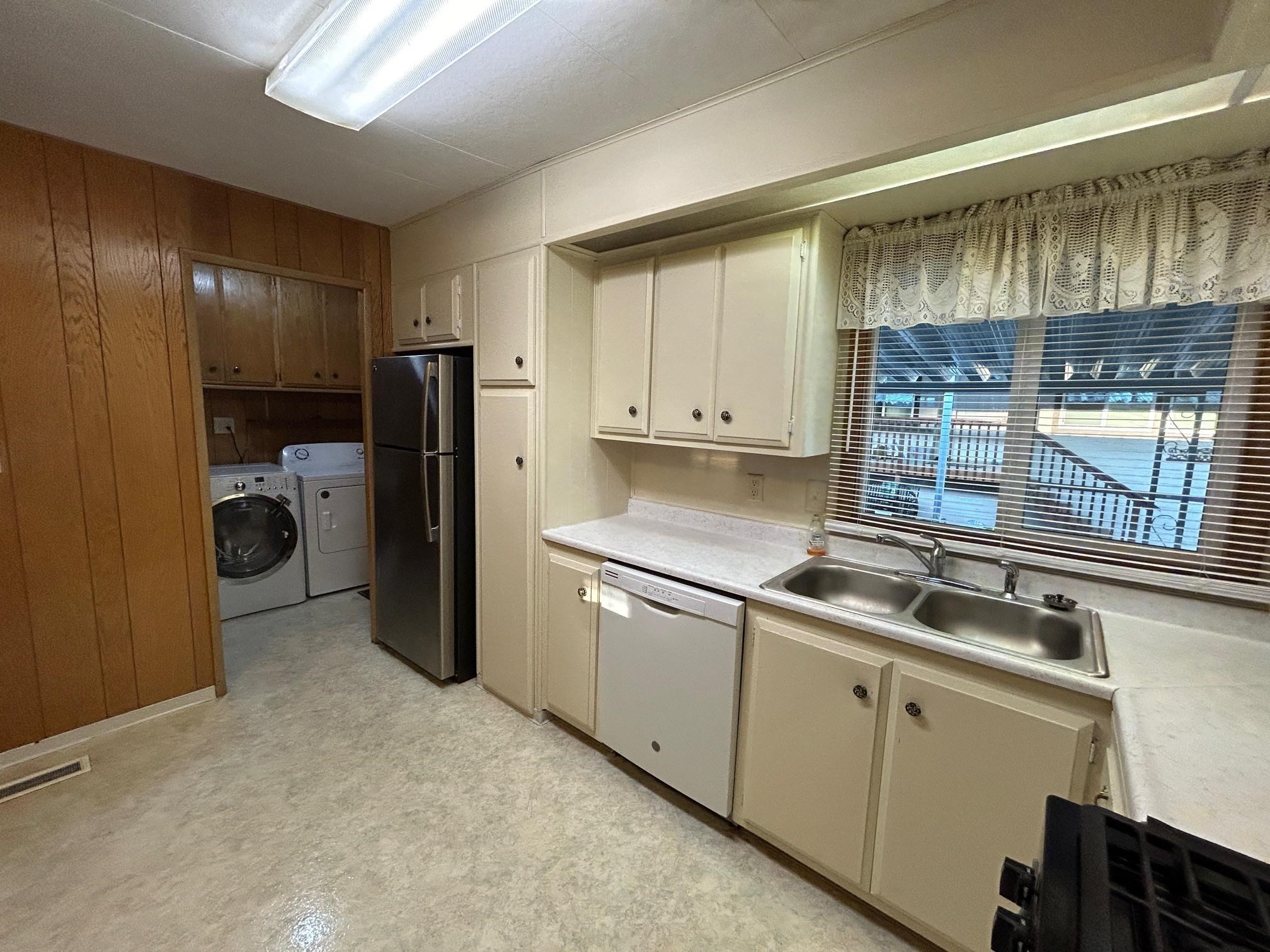 208 S NEYLAND St - Photo 11