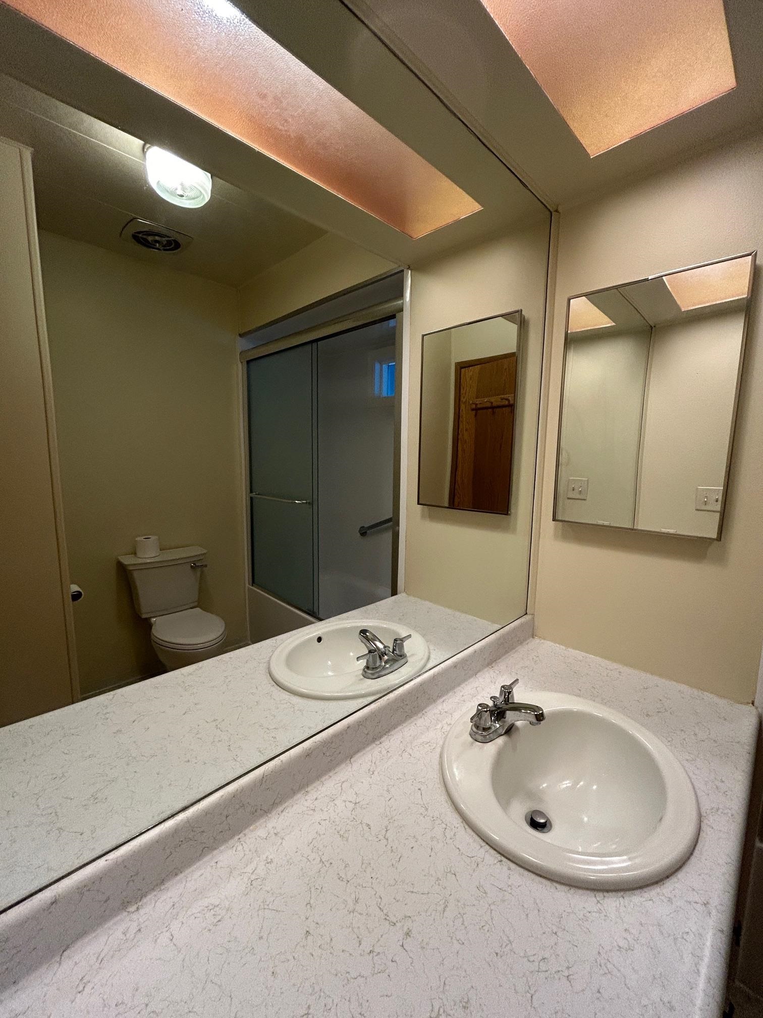 208 S NEYLAND St - Photo 17