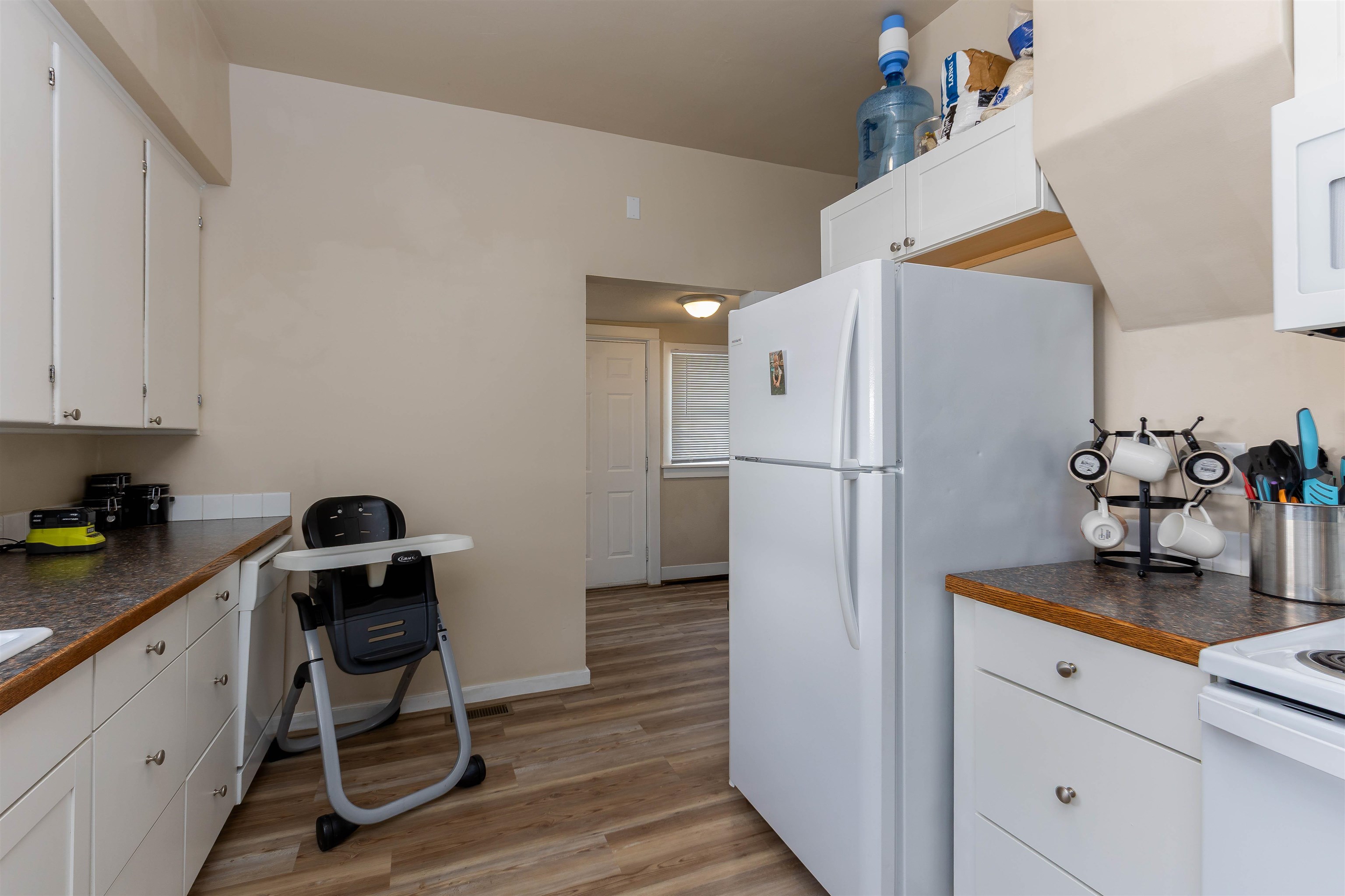 1824 W Sharp Ave - Photo 13