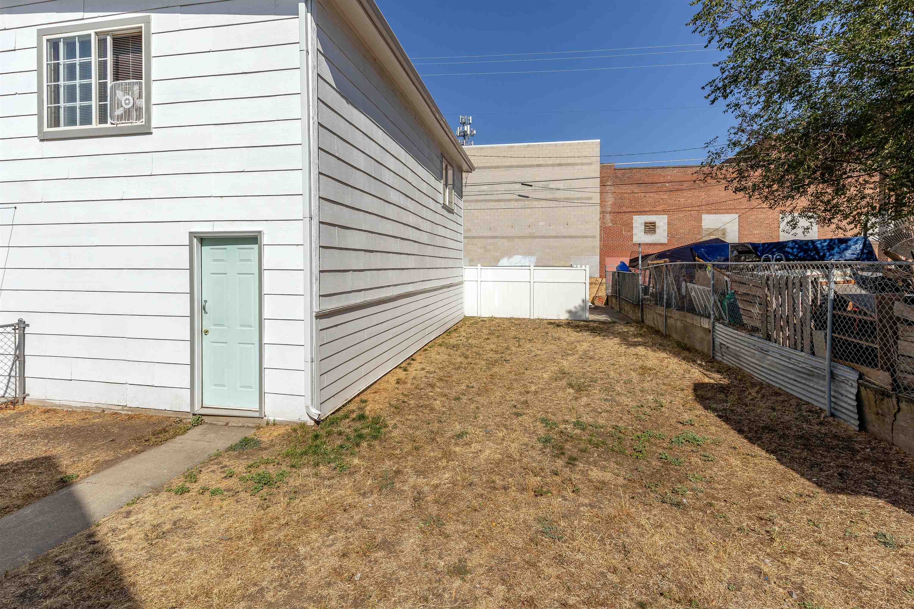 1824 W Sharp Ave - Photo 43