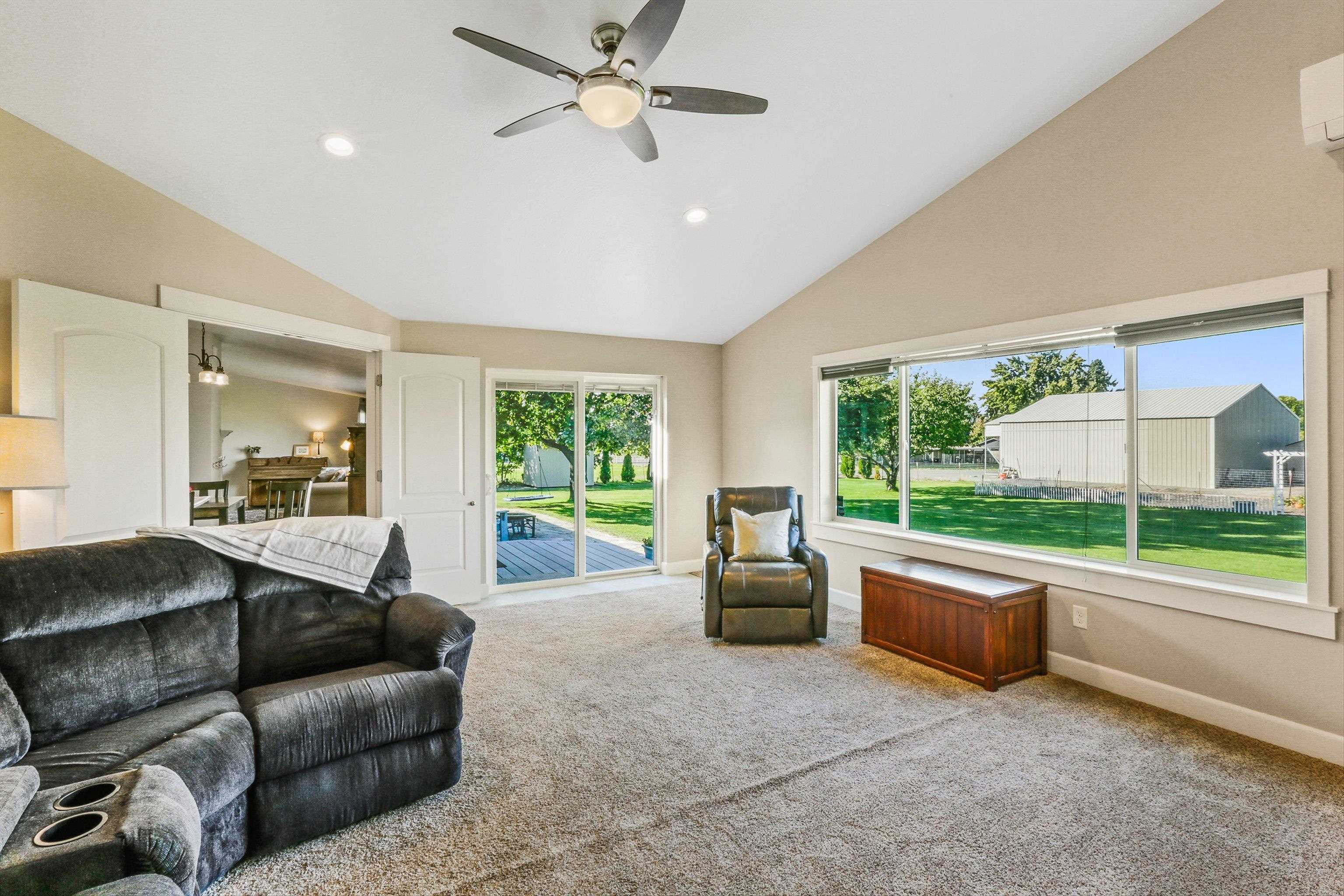 18721 E 8th Ave - Photo 11