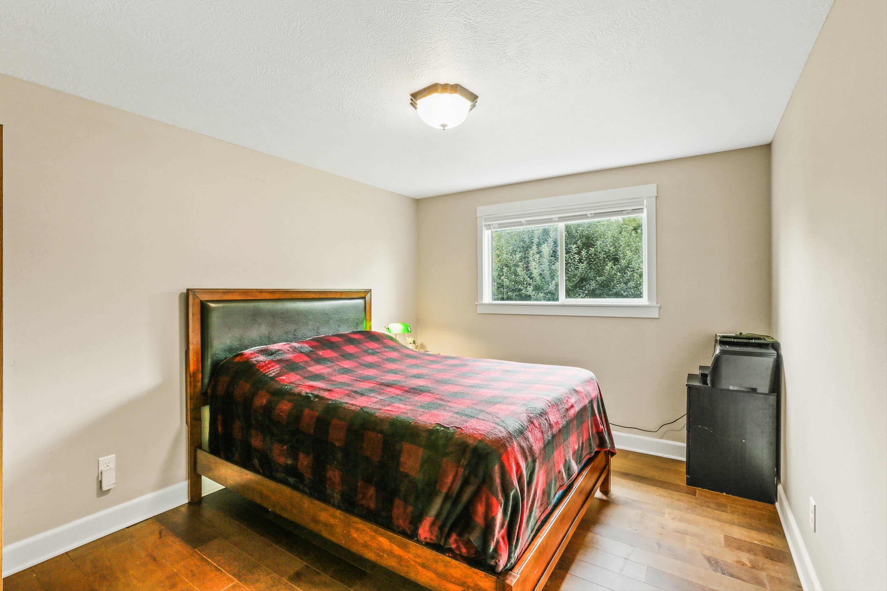 18721 E 8th Ave - Photo 17