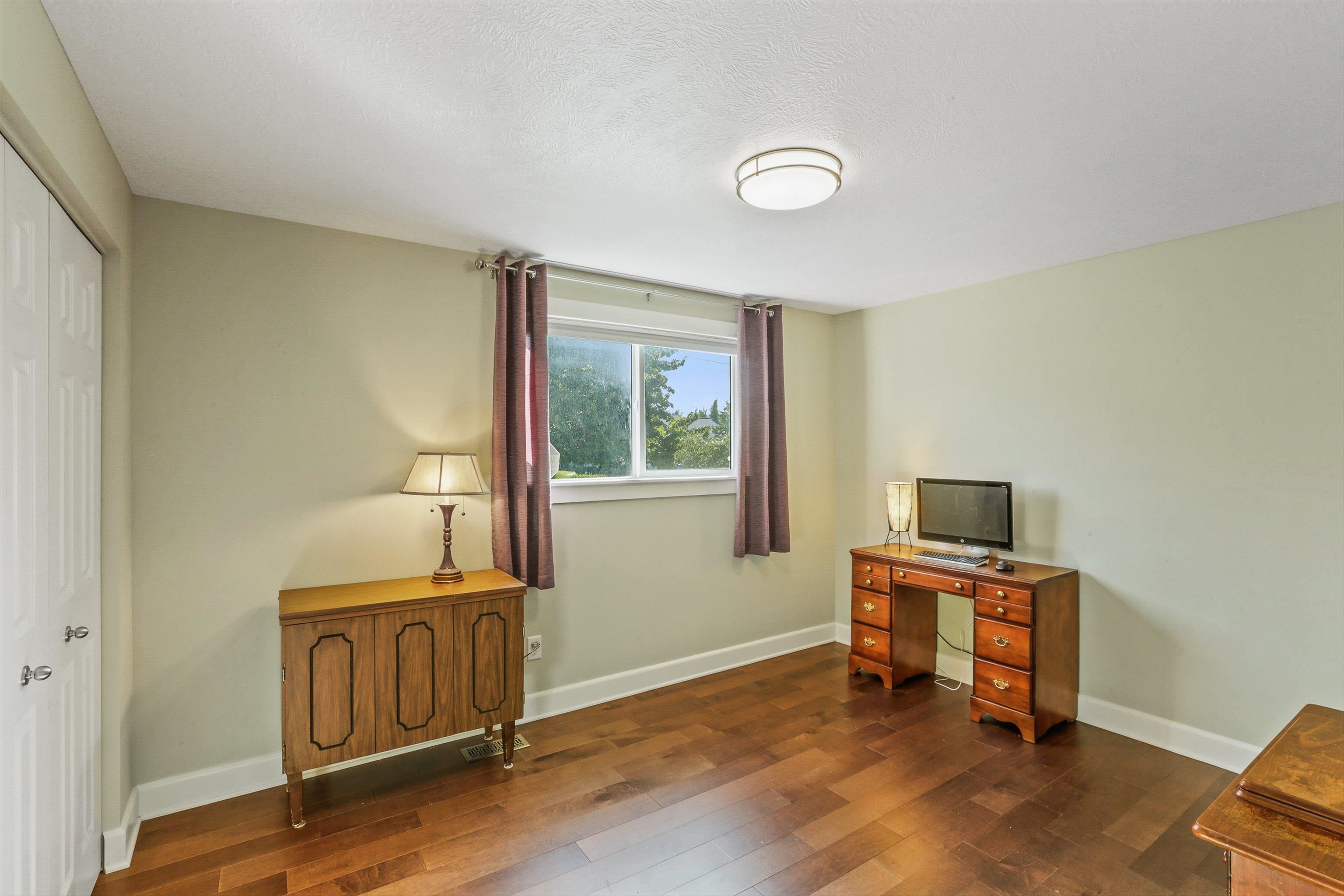 18721 E 8th Ave - Photo 19
