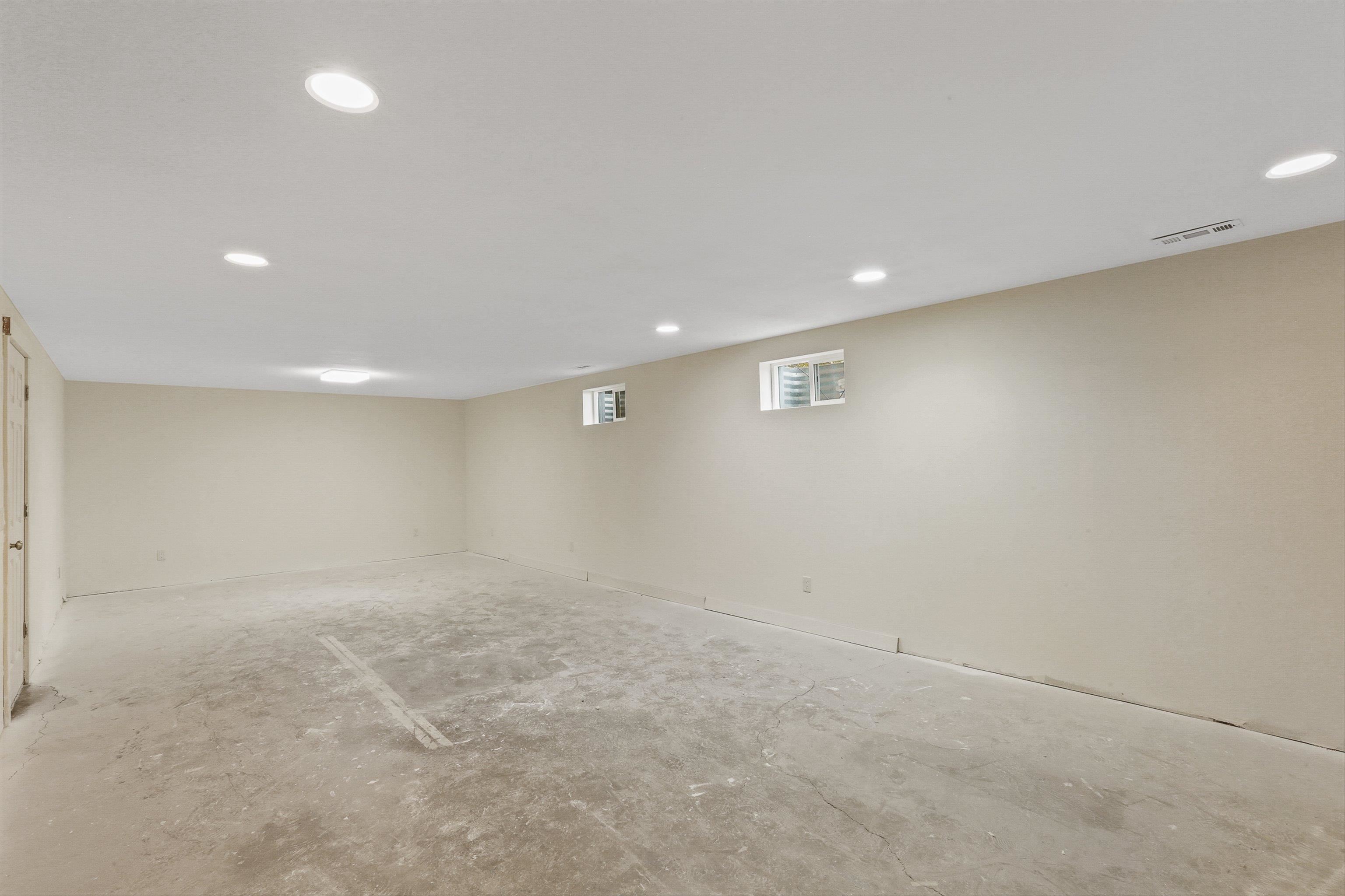 18721 E 8th Ave - Photo 29