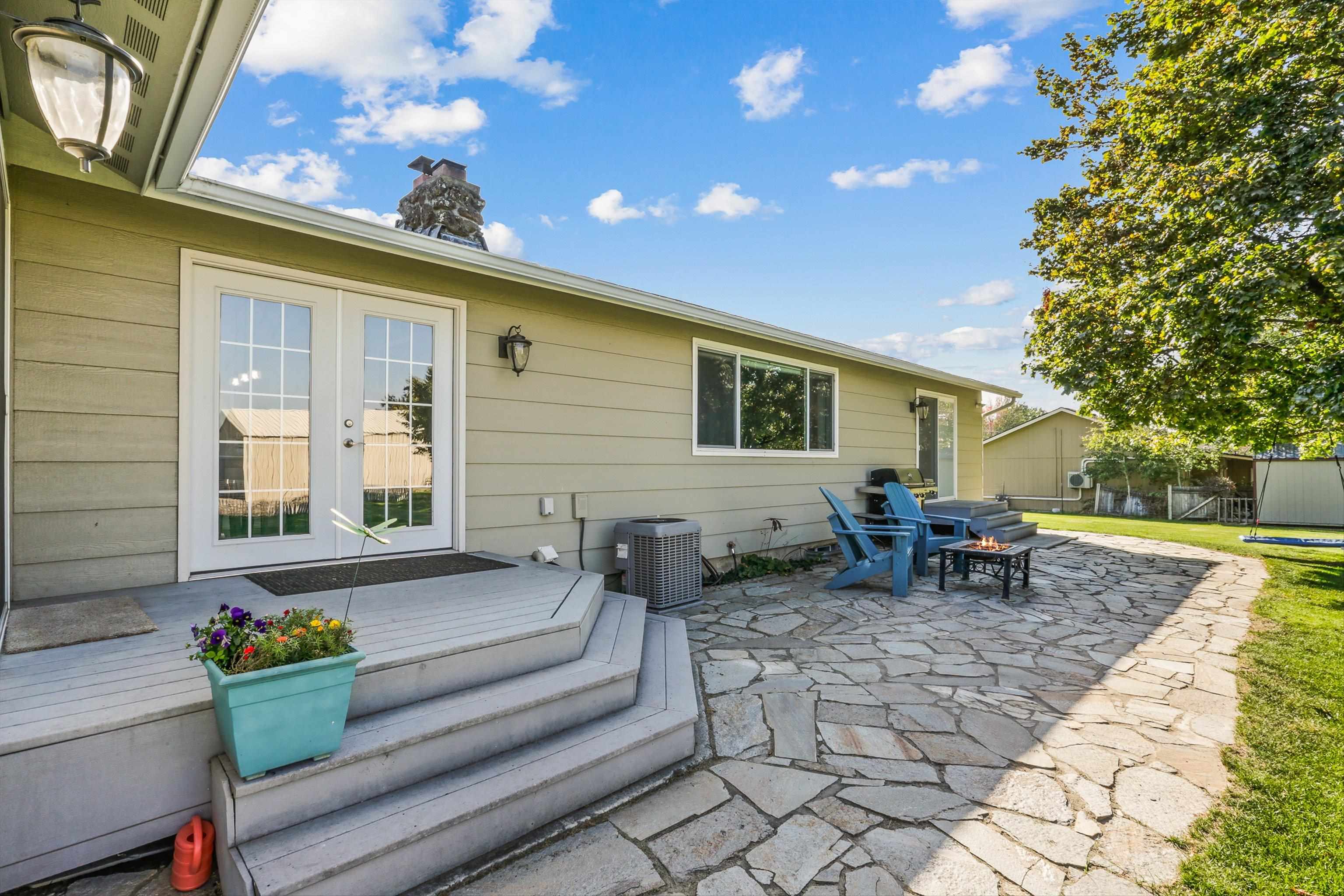 18721 E 8th Ave - Photo 33
