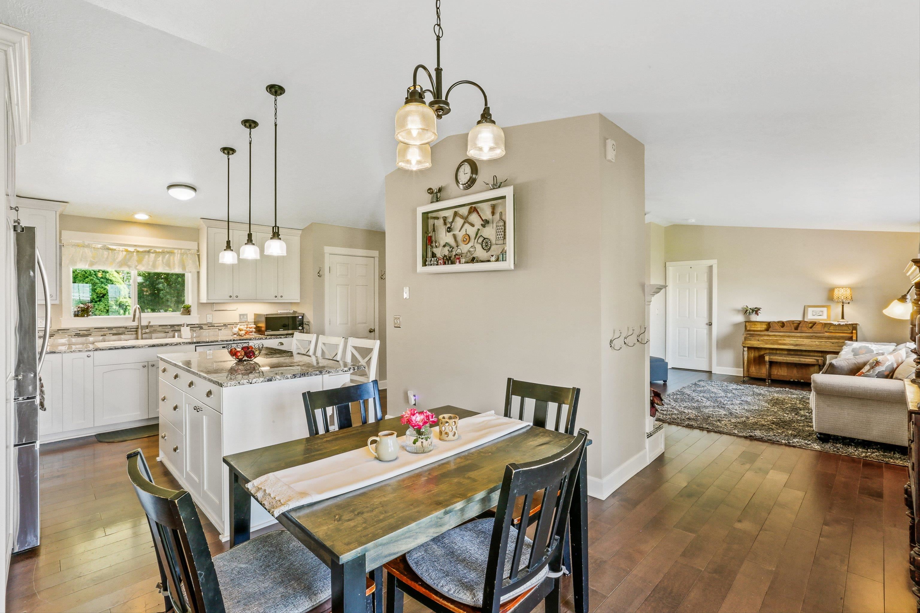 18721 E 8th Ave - Photo 10