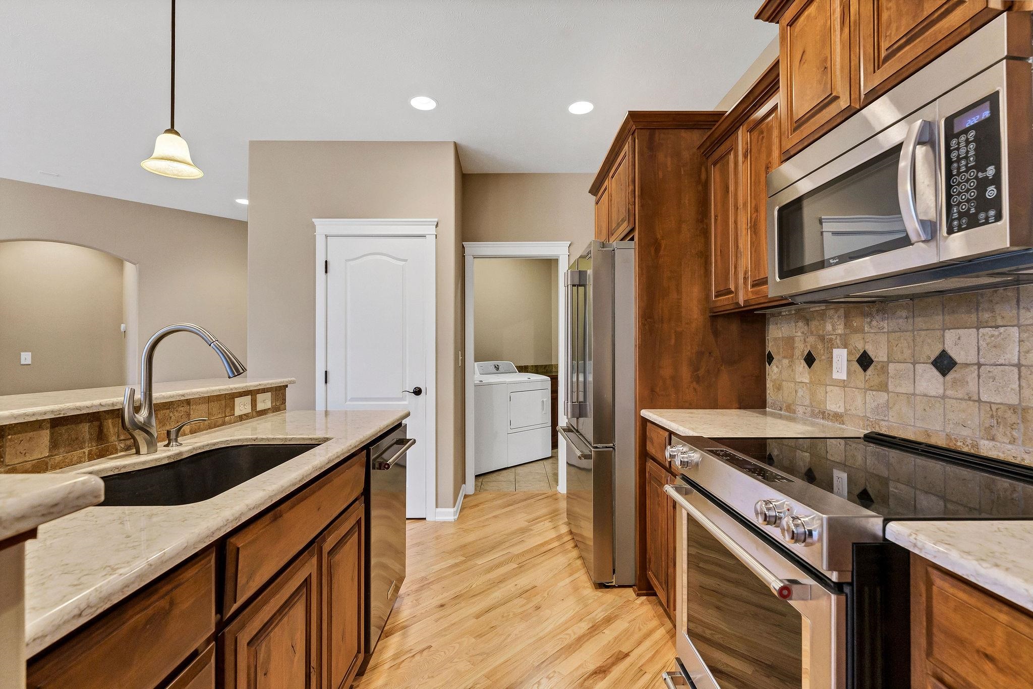 14411 E 5th Ln - Photo 10