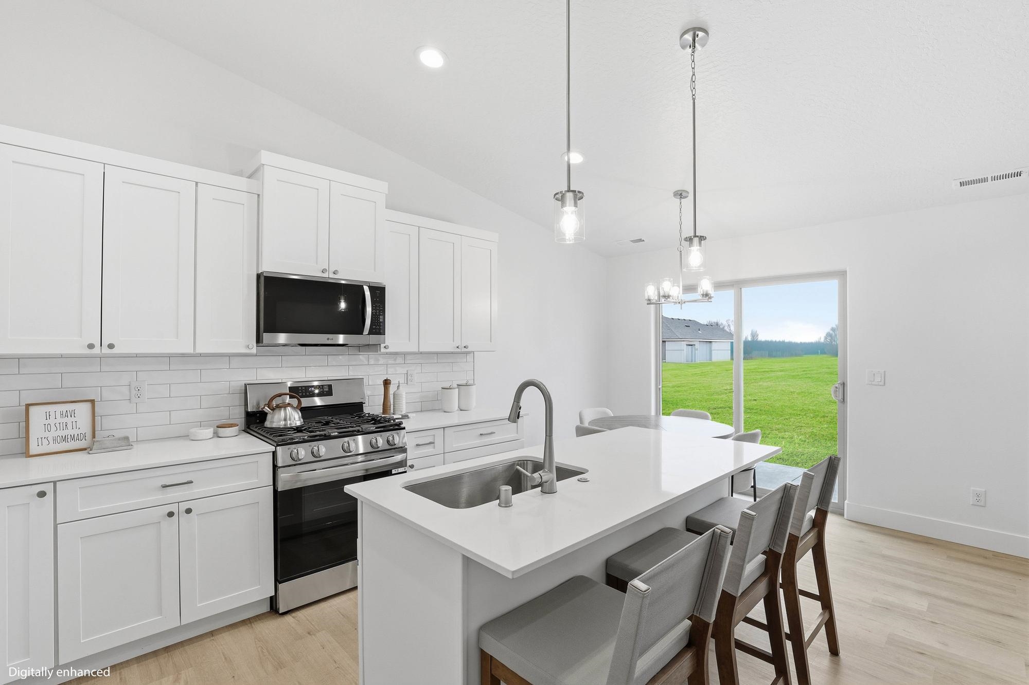 16 W 12th St - Photo 11