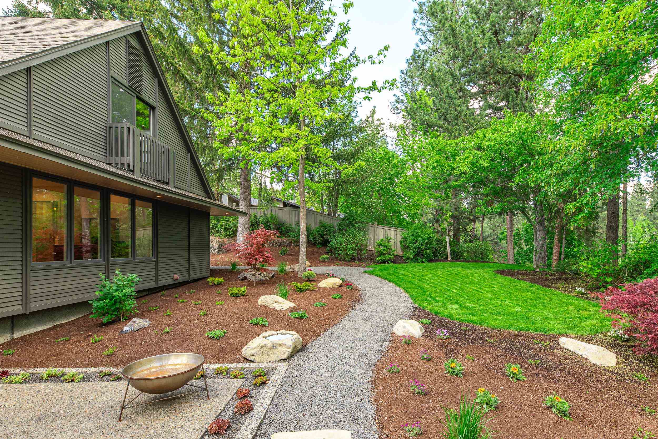 2127 S Helena St - Photo 45