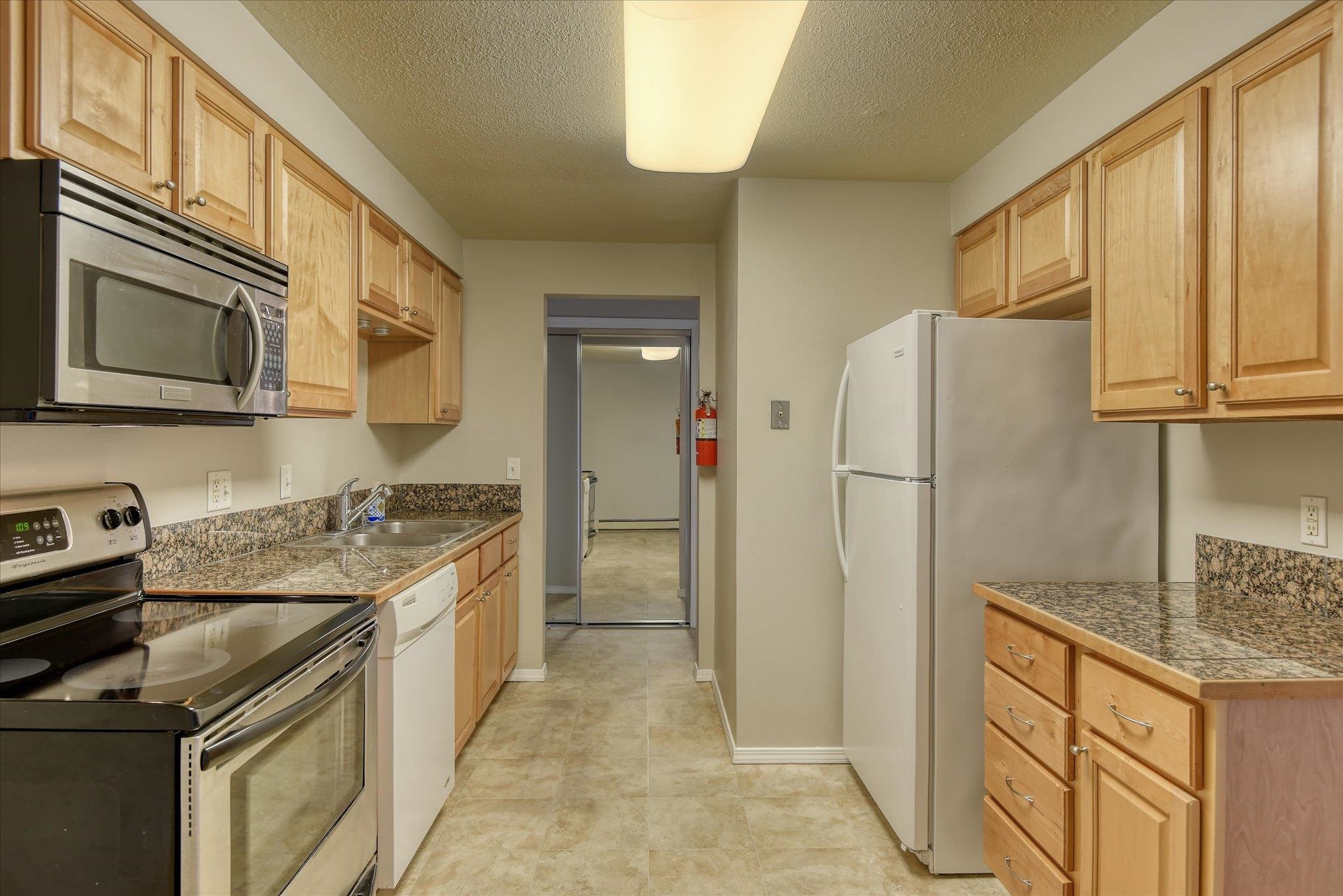 1418 W 6th Ave - Photo 15