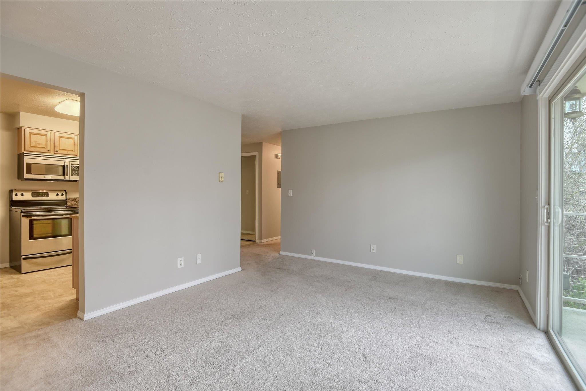 1418 W 6th Ave - Photo 8