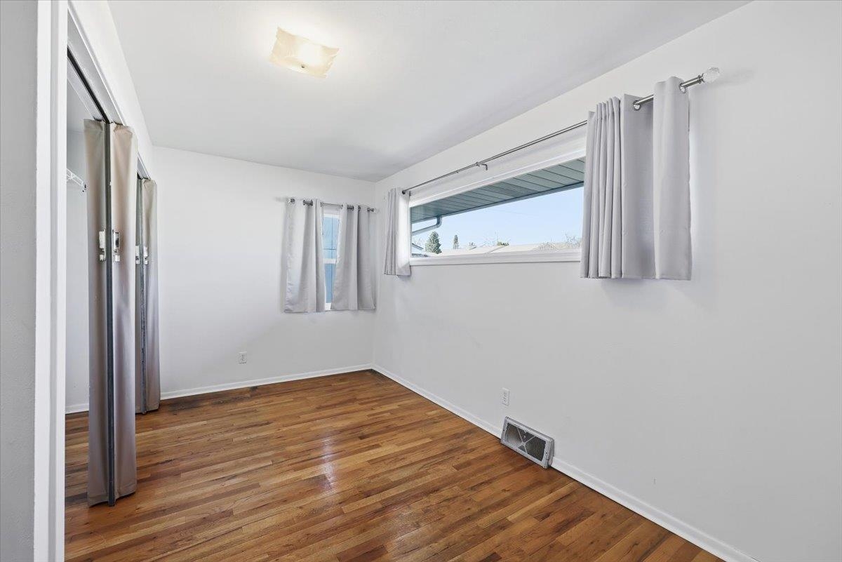 13020 E Valleyway Ave - Photo 19