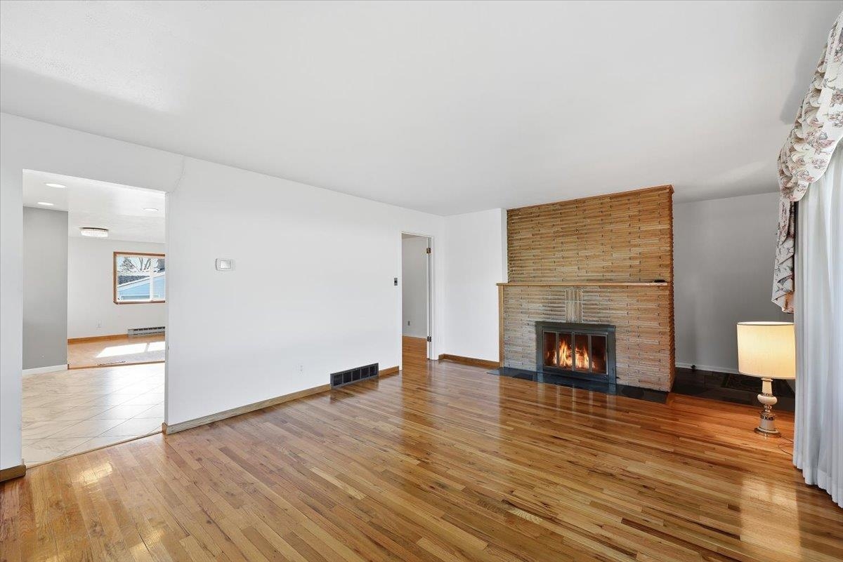 13020 E Valleyway Ave - Photo 4