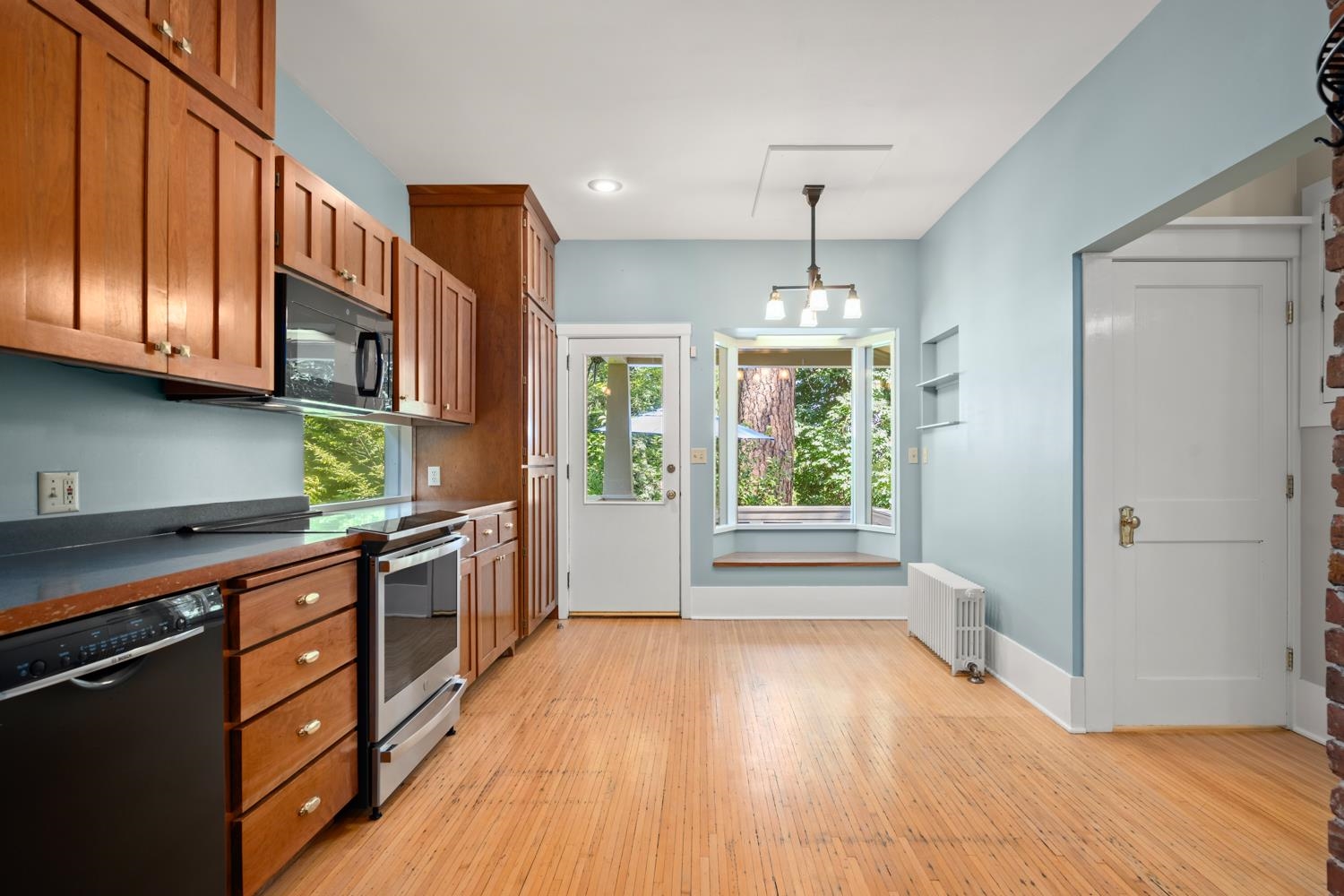 917 E 20TH Ave - Photo 19
