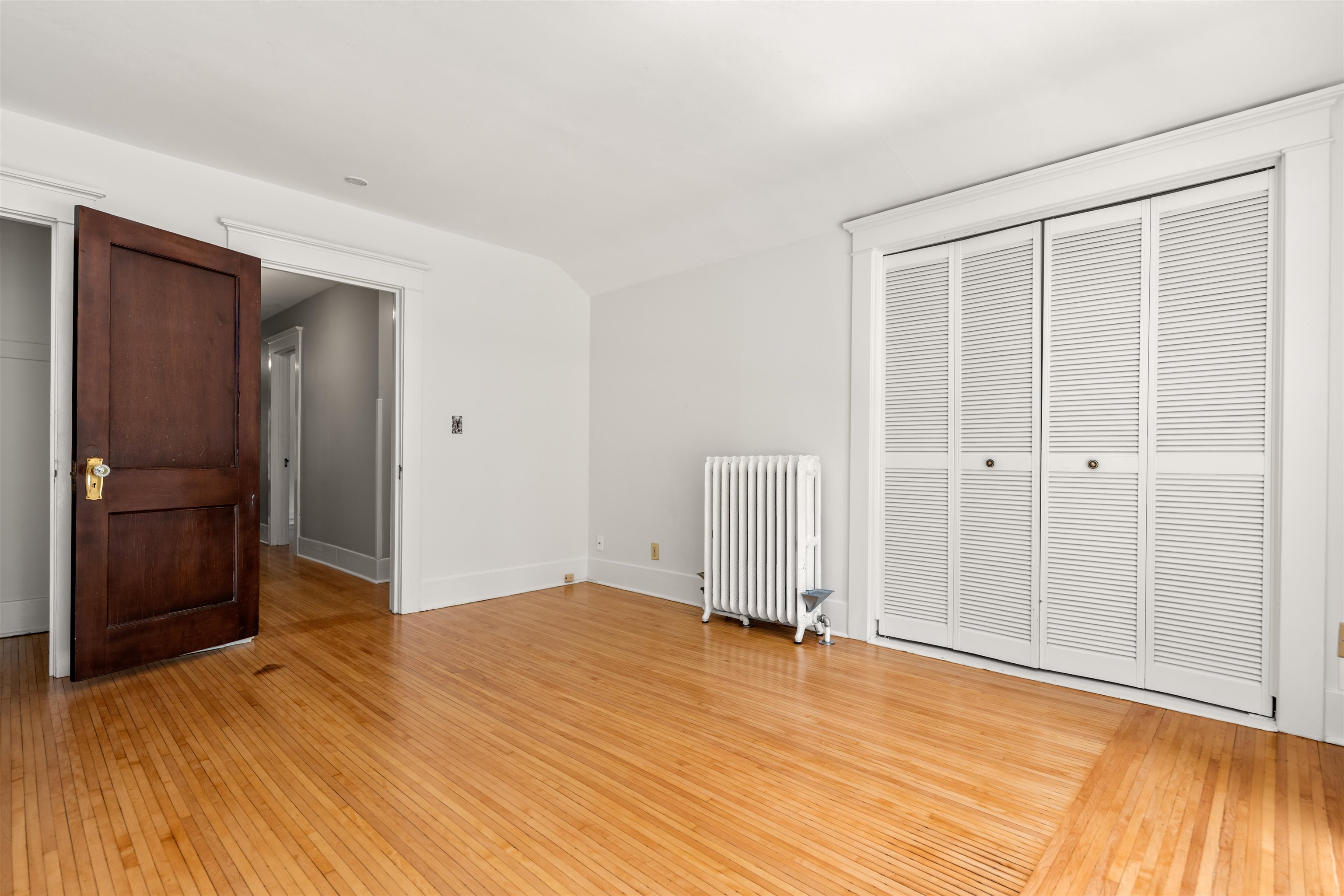 917 E 20TH Ave - Photo 33
