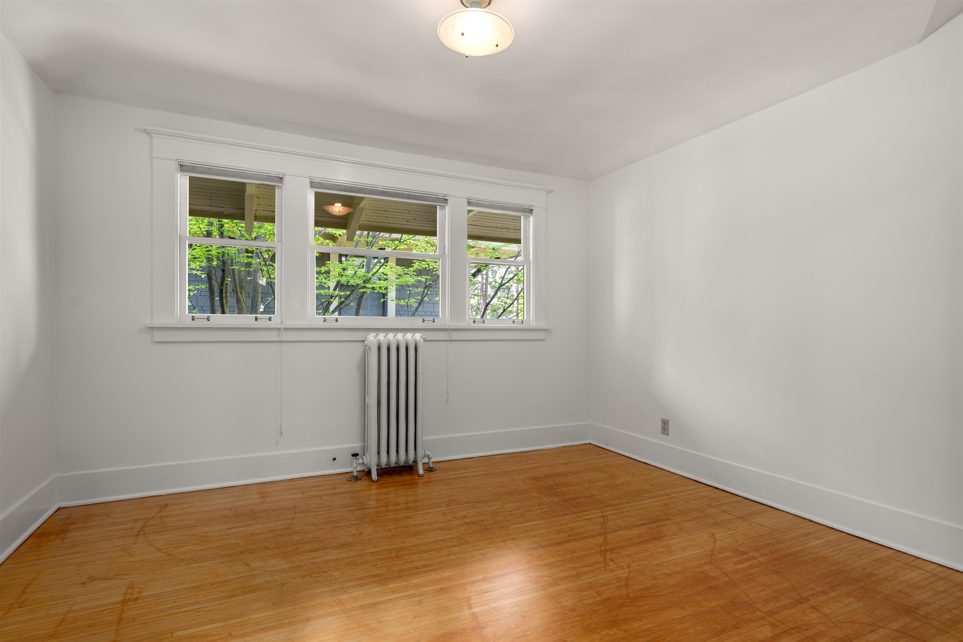 917 E 20TH Ave - Photo 39