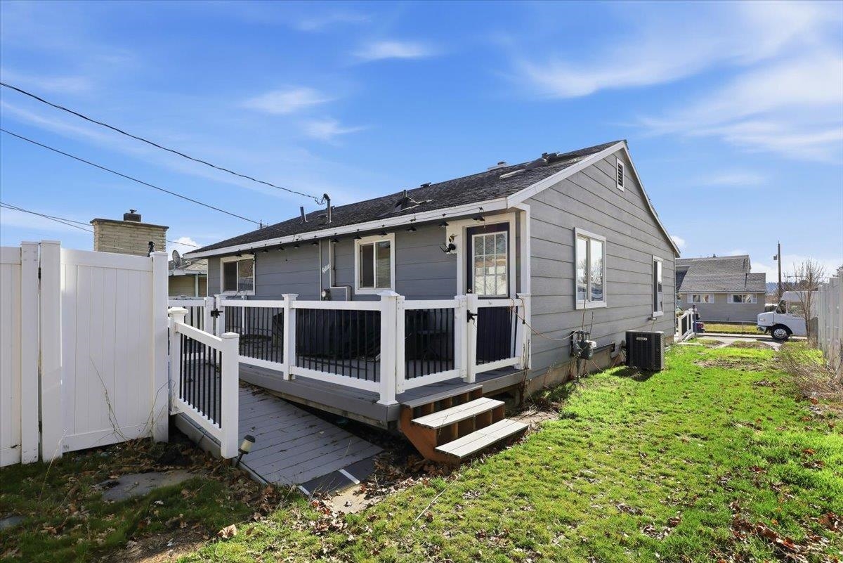 3723 E Fairview Ave - Photo 43